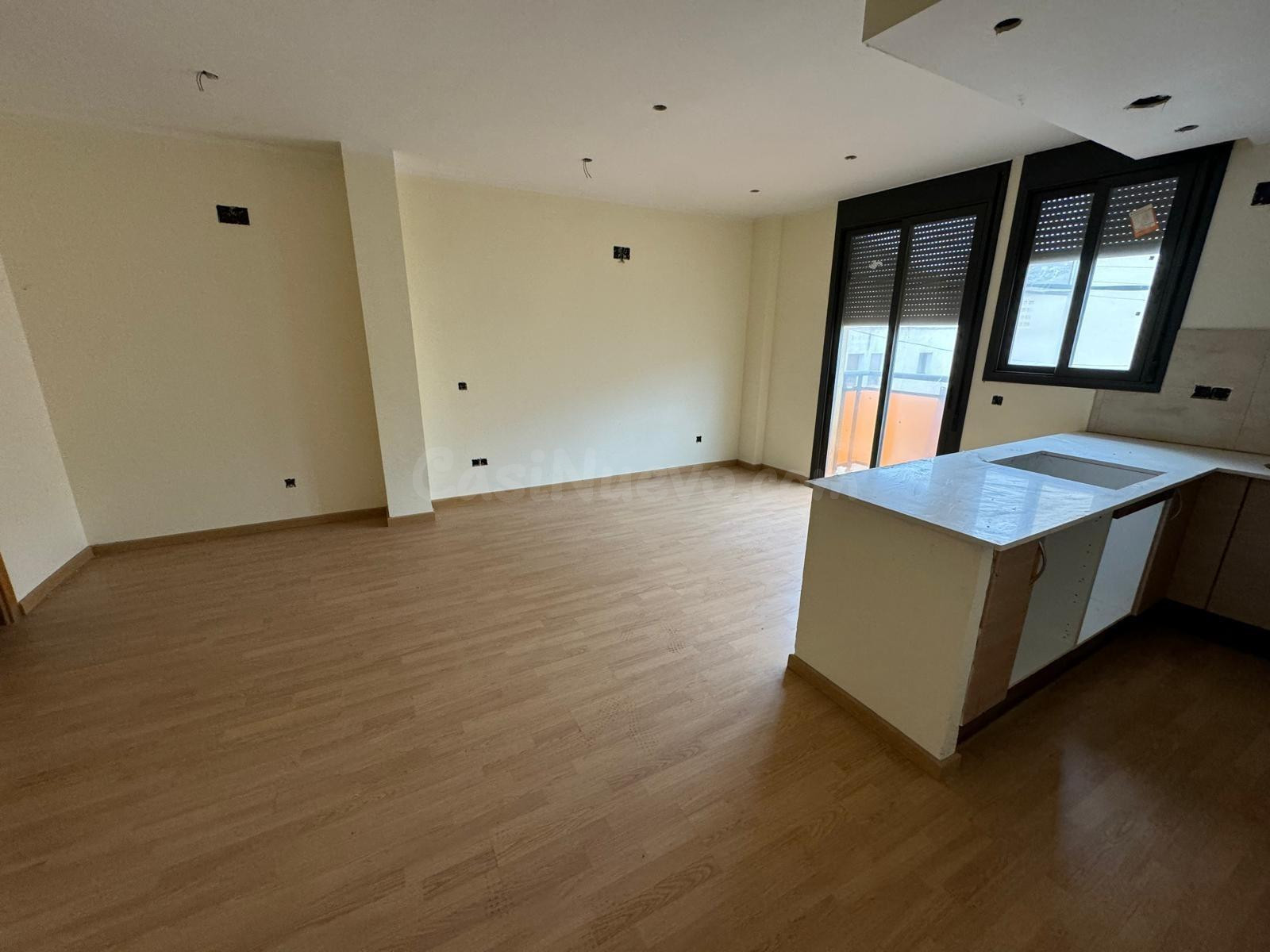 ESPECIAL PARA INVERSORES, EDIFICIO EN CONSTRUCION EN BENISSANET - foto 3
