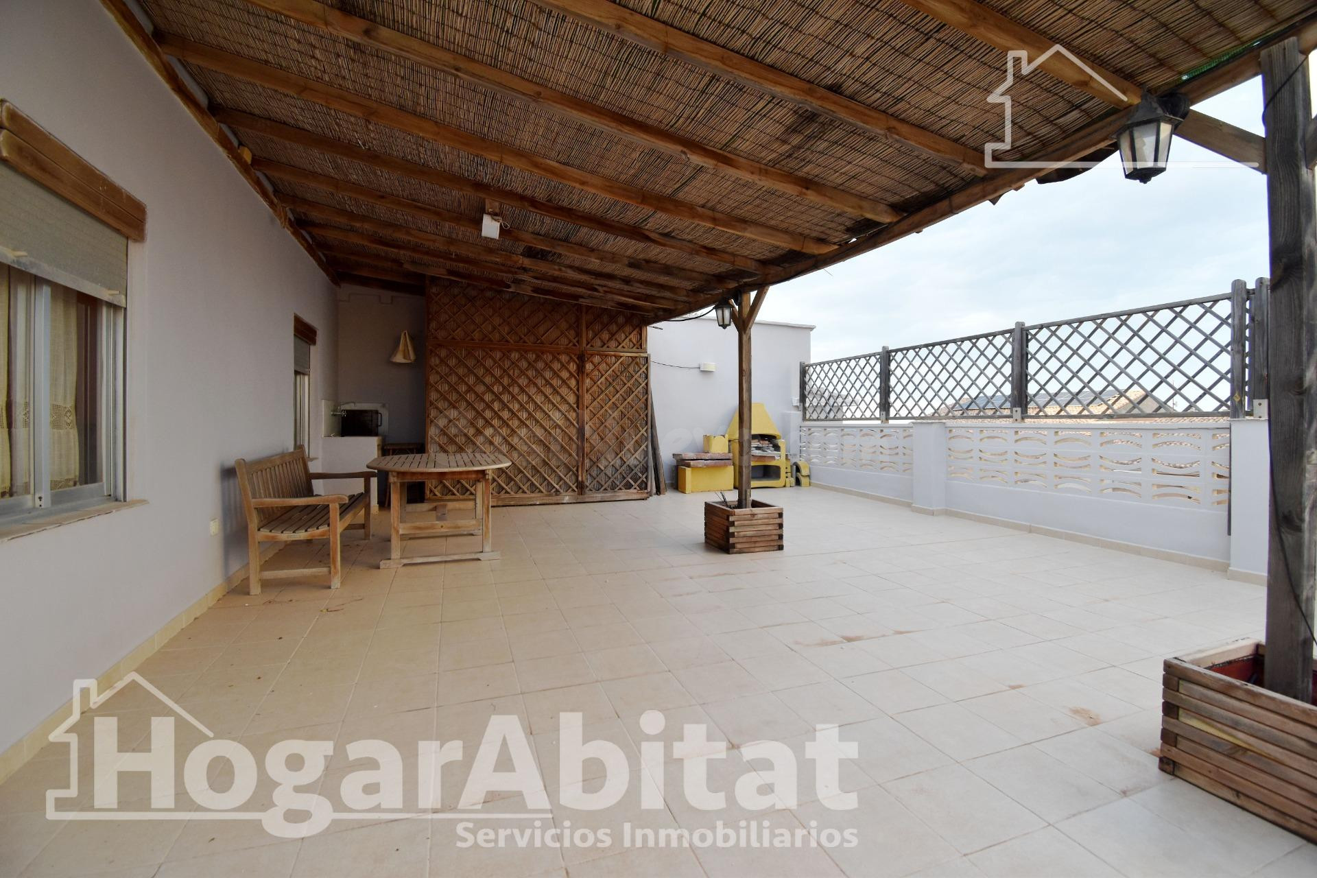 ¡PLAYA DE PILES! ÁTICO AMPLIO Y EXTERIOR CON GARAJE Y TERRAZ - foto 5