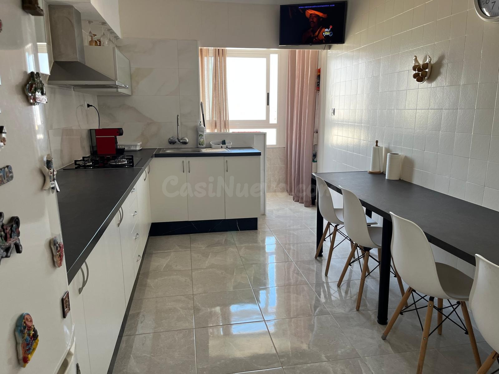 Piso en venta Almoradí esquina Plaza Constitución reformado completamente - foto 3