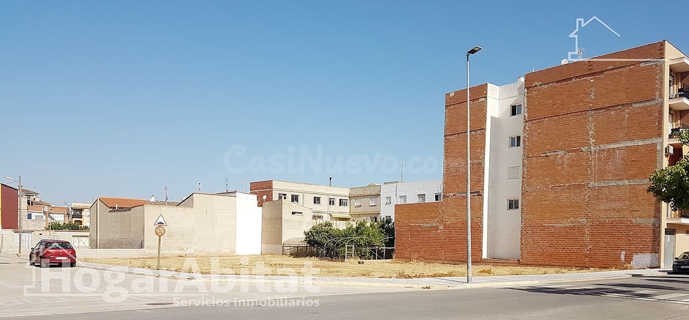 DOS PARCELAS EDIFICABLES EN ZONA URBANA