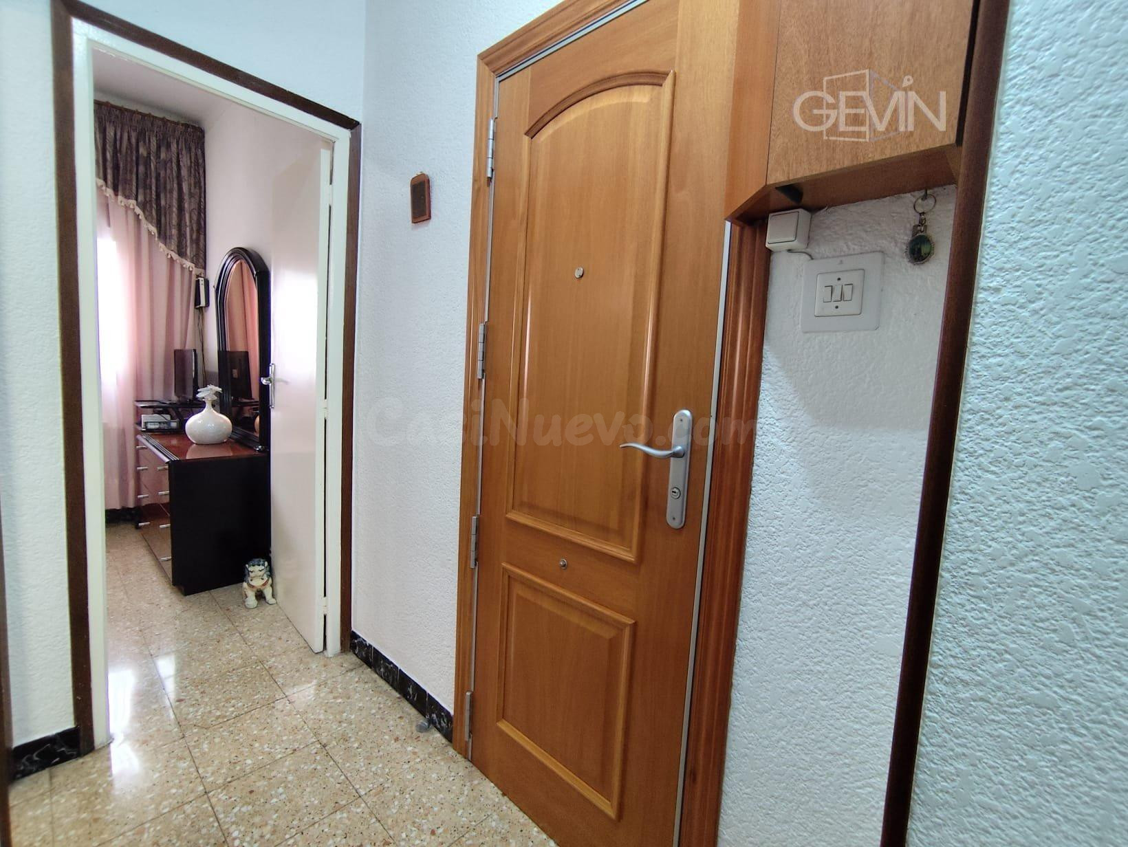 Piso en venta de 4 habitaciones en el barrio del Carmel Hort - foto 4