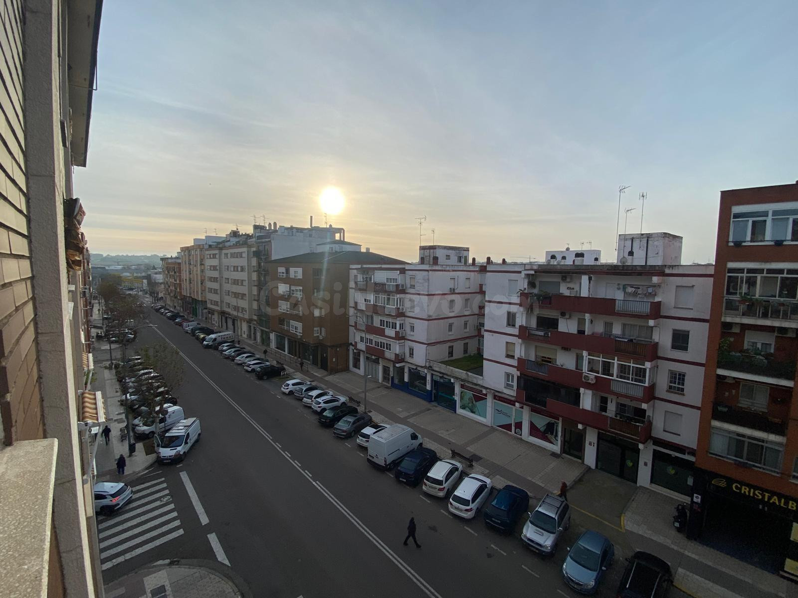 PISO DE 4 DORMITORIOS , 2 BAÑOS  Y PLAZA DE GARAJE EN SAN ROQUE