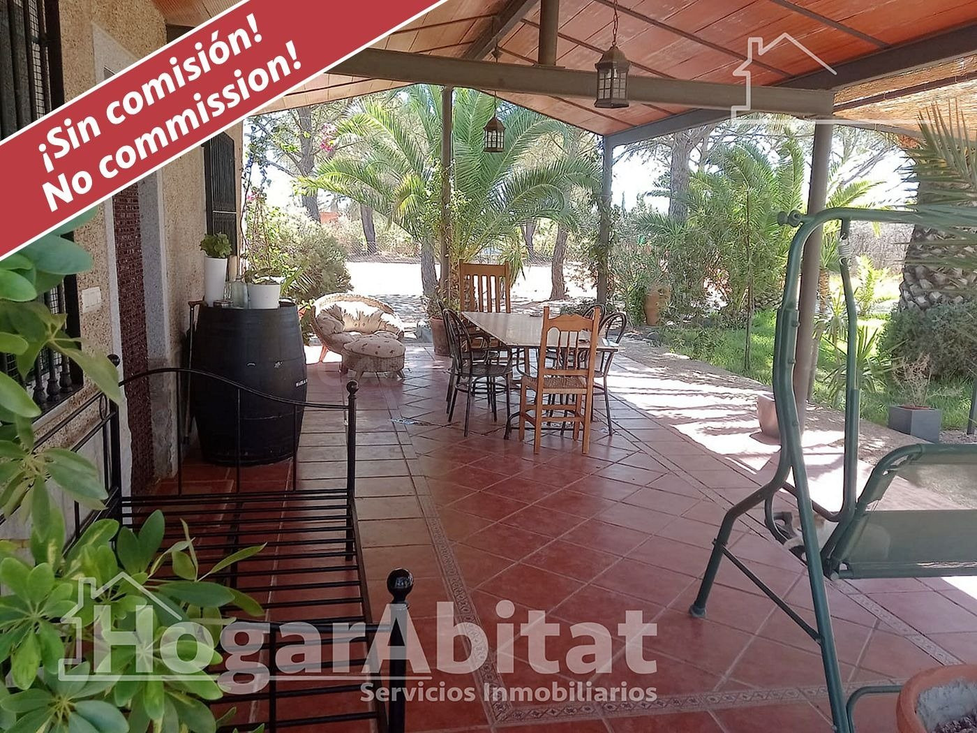 CHALET SEMINUEVO CON PISCINA, TERRAZA Y GARAJE - foto 3