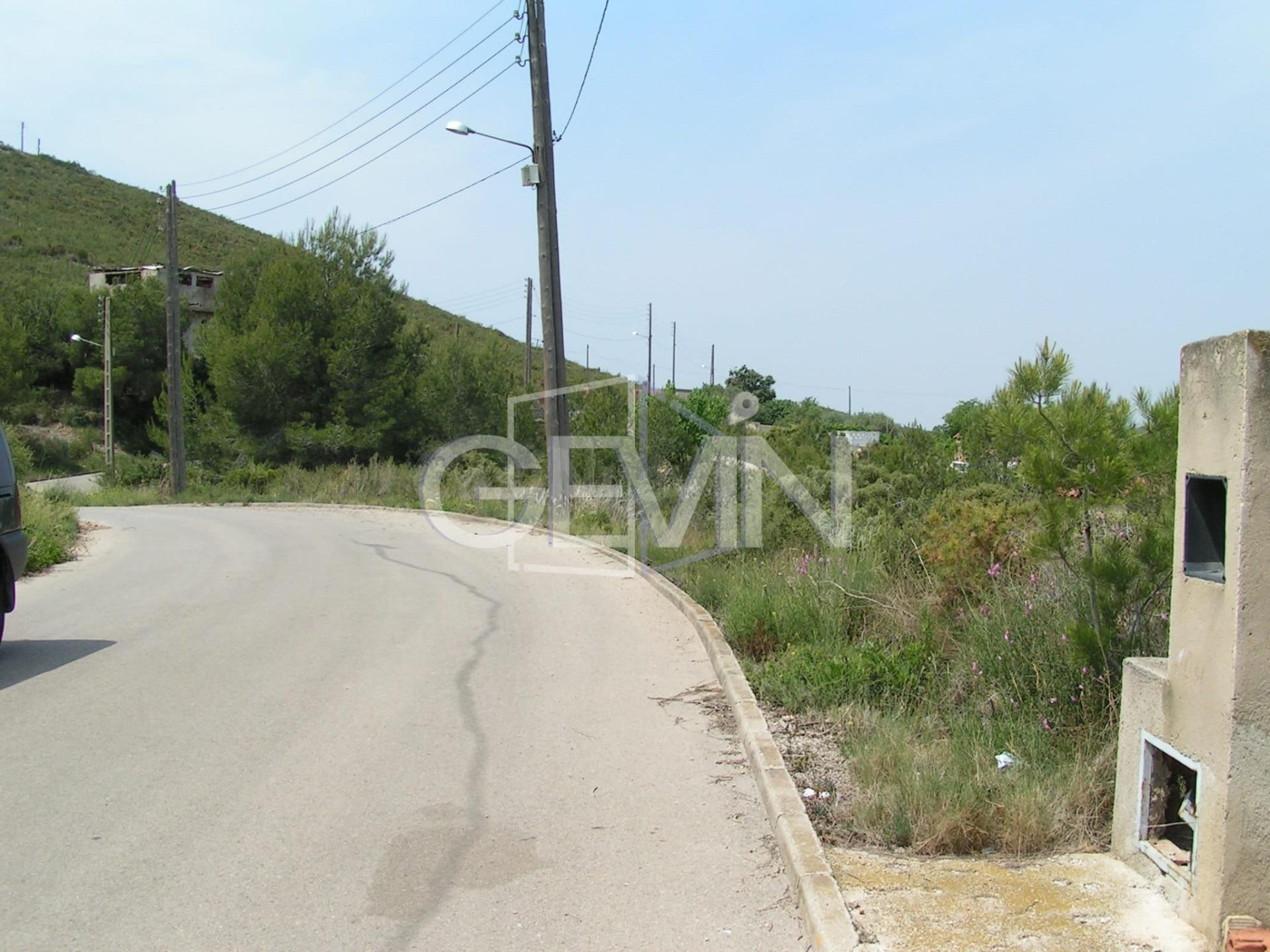 Terreno urbano en venta de 904 metros en Urbanización Can Go