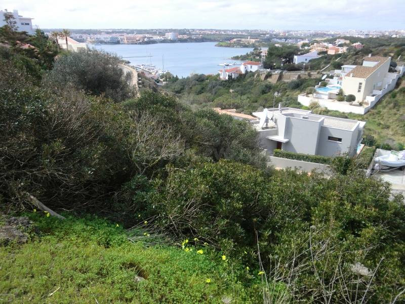 Solar En Cala LLonga con magníficas Vistas al Puerto de Mahó - foto 3