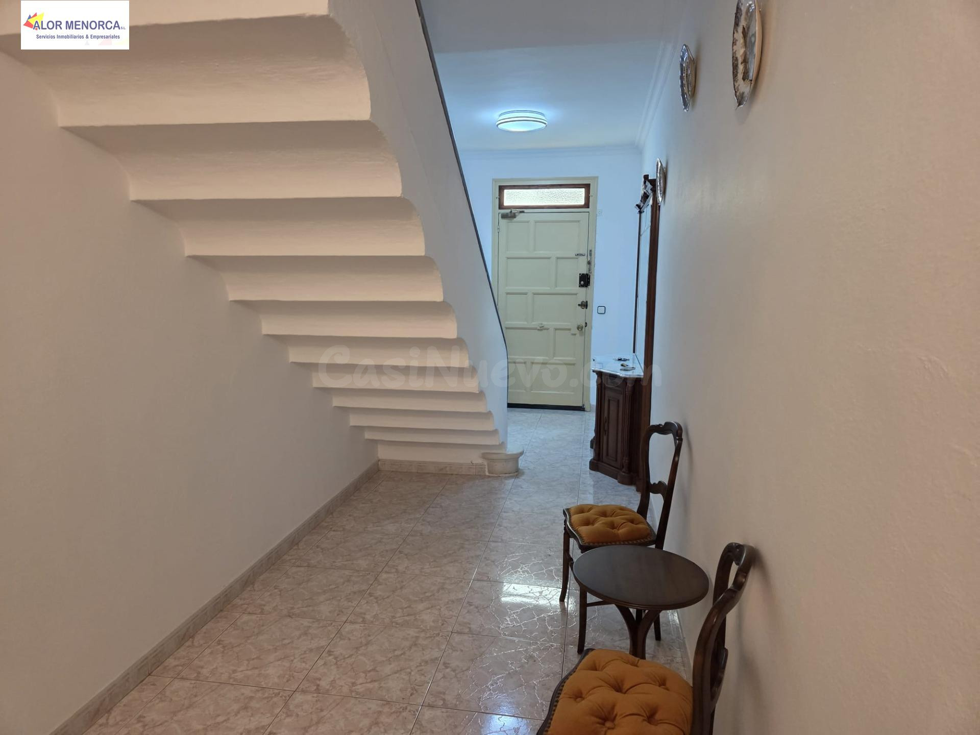SE VENDE CASA UNIFAMILIAR CON GARAJE Y JARDÍN - foto 5