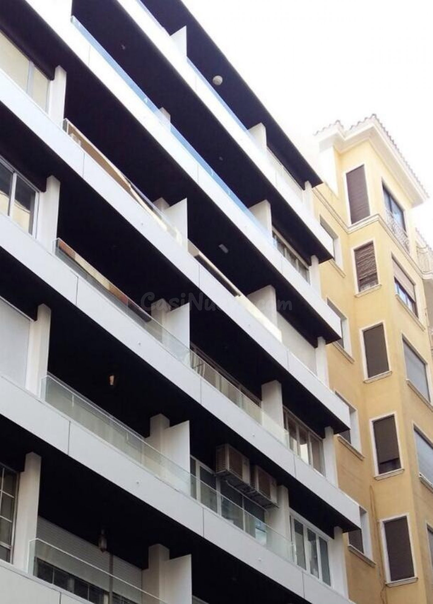 FANTASTICA VIVIENDA EN EL CENTRO DE ALICANTE 4 DORMITORIOS O