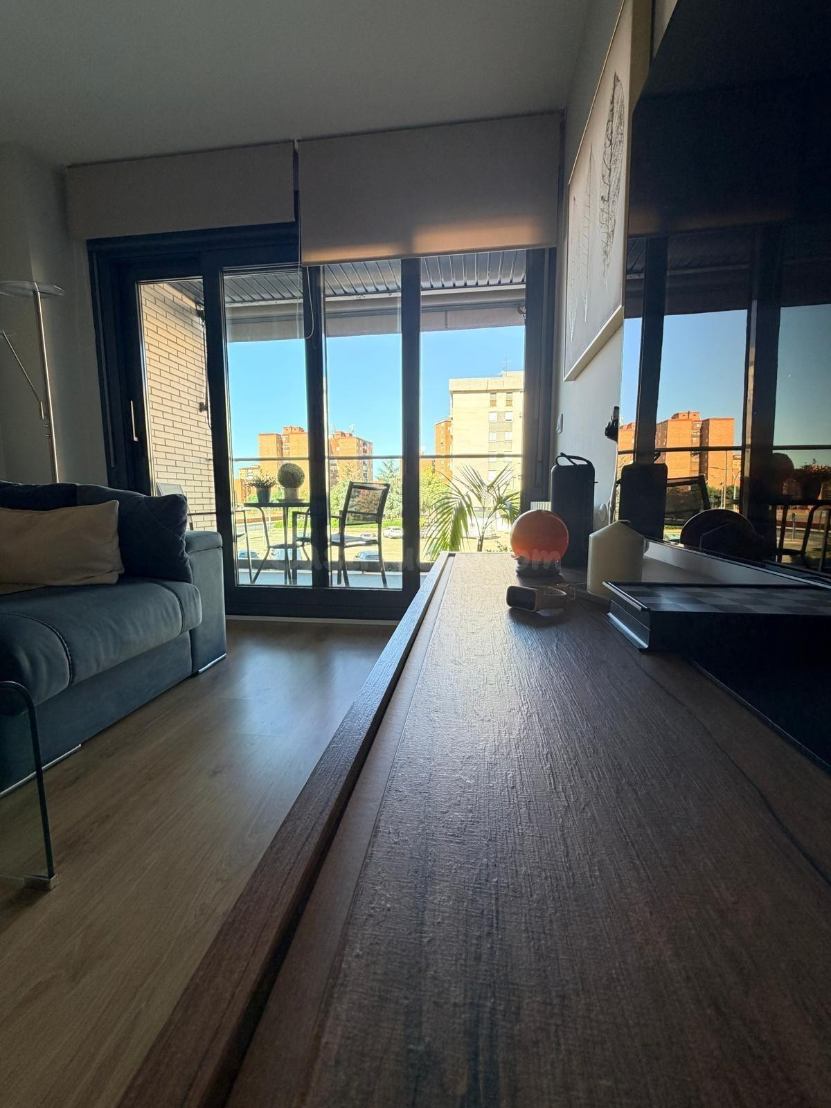 PISO PARA ENTRAR A VIVIR EN VALDEPASILLAS DE TRES DORMITORIOS, DOS BAÑOS, GARAJE Y TRASTERO - foto 4