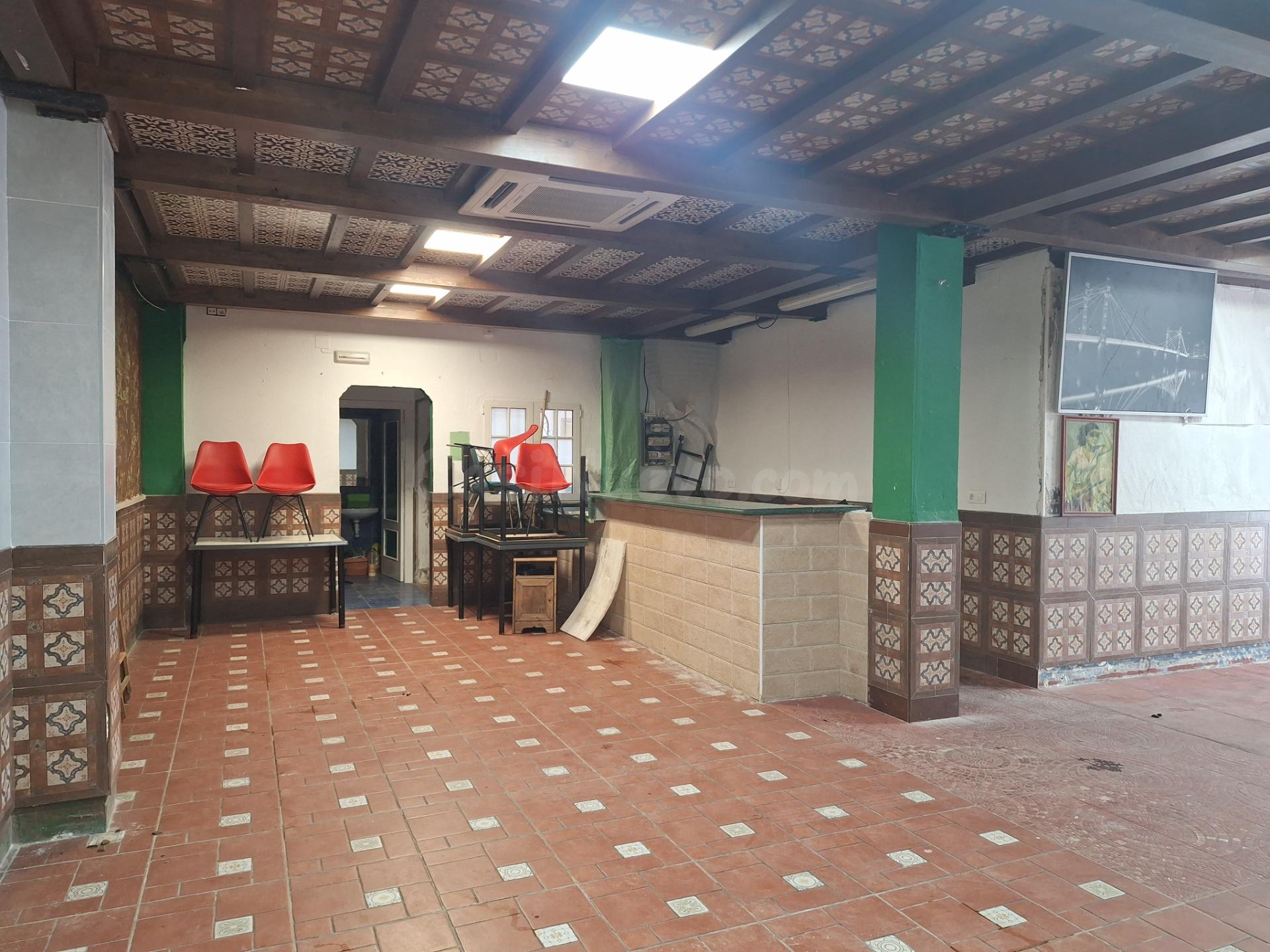 LOCAL COMERCIAL EN VENTA EN CAMAS - foto 4