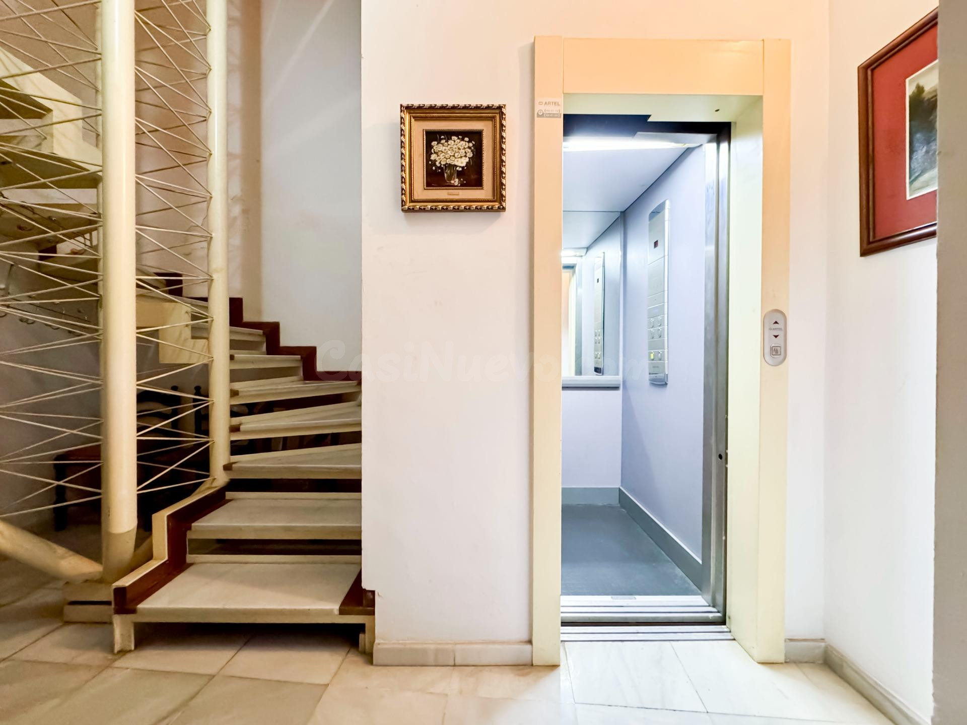 Venta de casa en La Alameda, Sevilla - foto 3