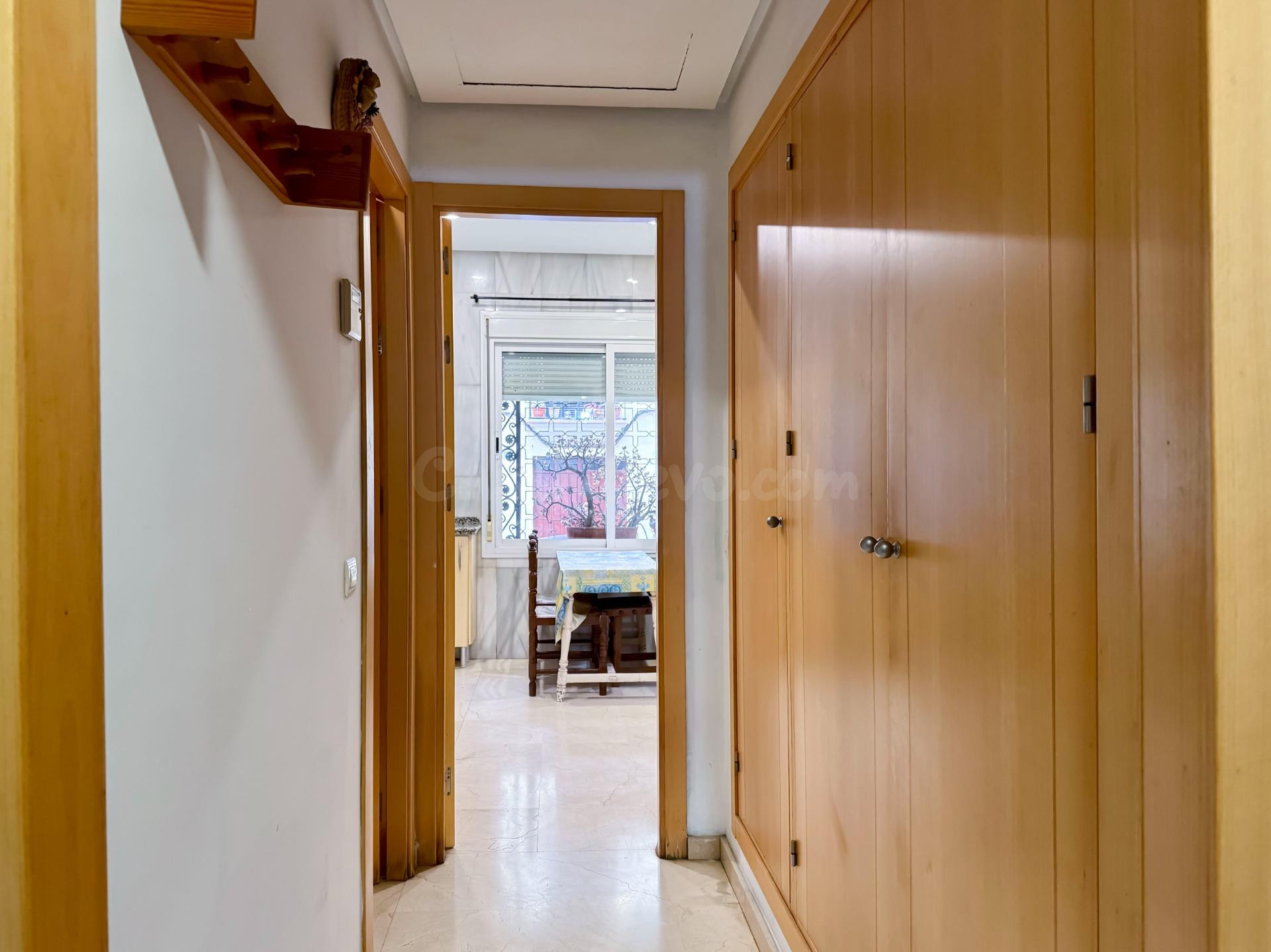 Venta de casa en La Alameda, Sevilla - foto 5