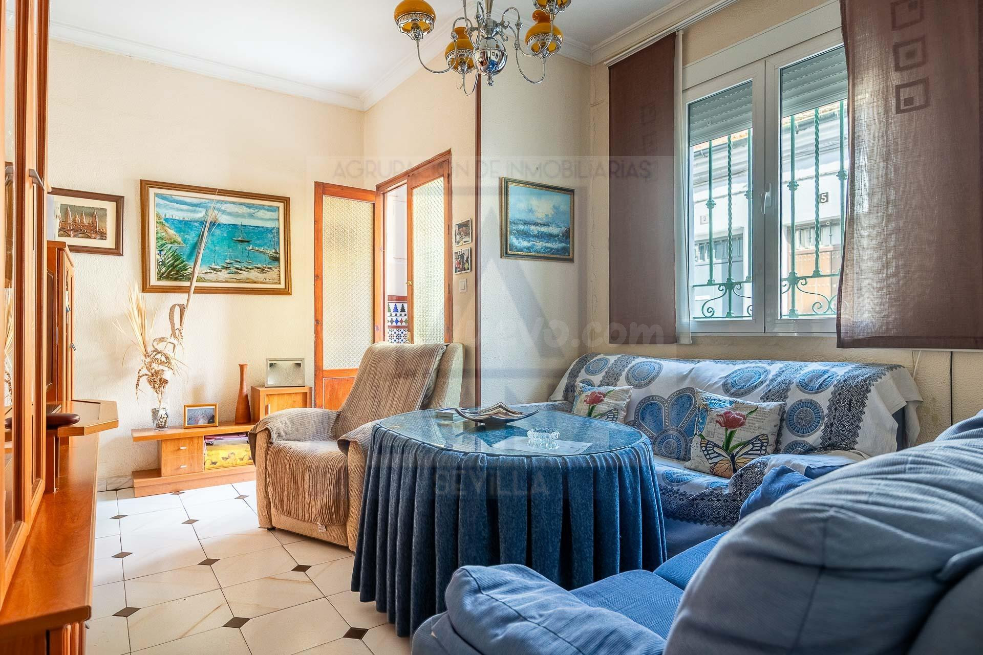 Venta de casa en Tiro de Línea, Sevilla.