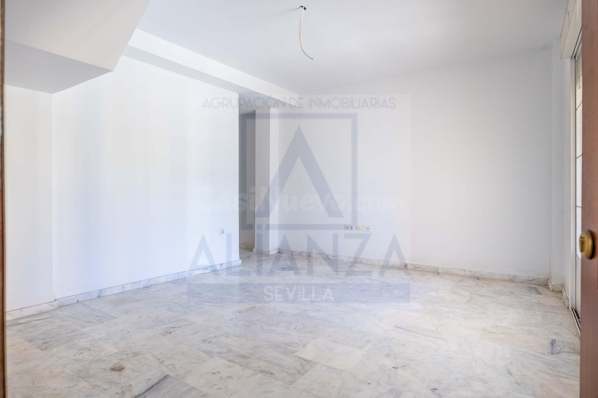Venta de Edificio en el centro de La algaba (Sevilla) - foto 4