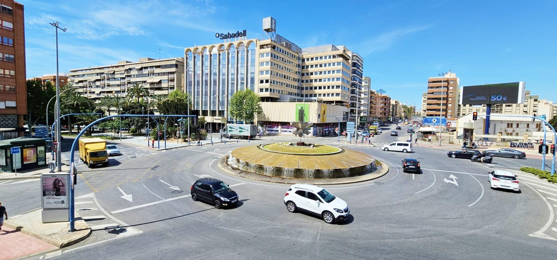 ESPECTACULAR ALQUILER EN PLENO CENTRO DE ALICANTE