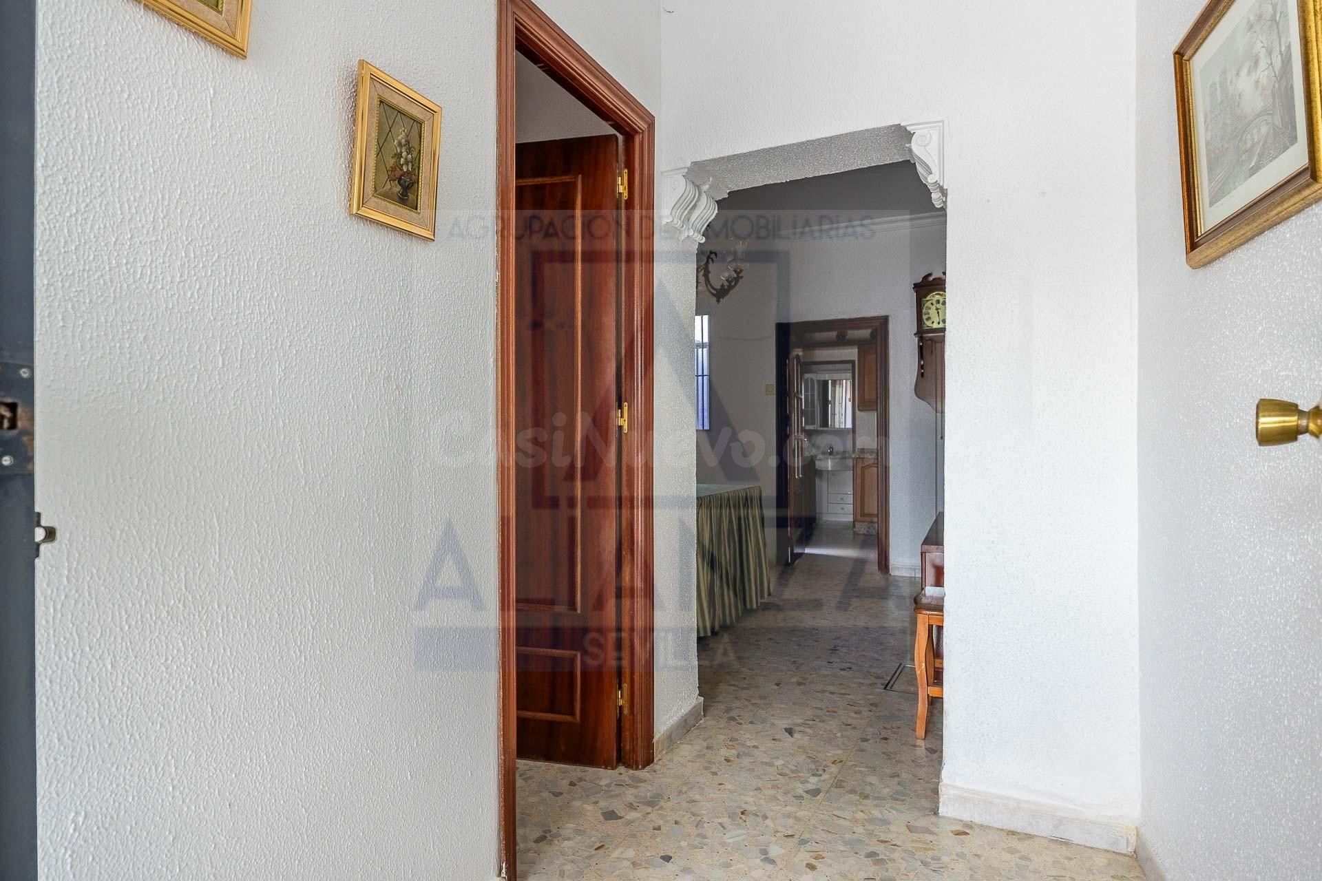 Casa en venta en Camas en la Bda. La Fuente (Sevilla) - foto 4
