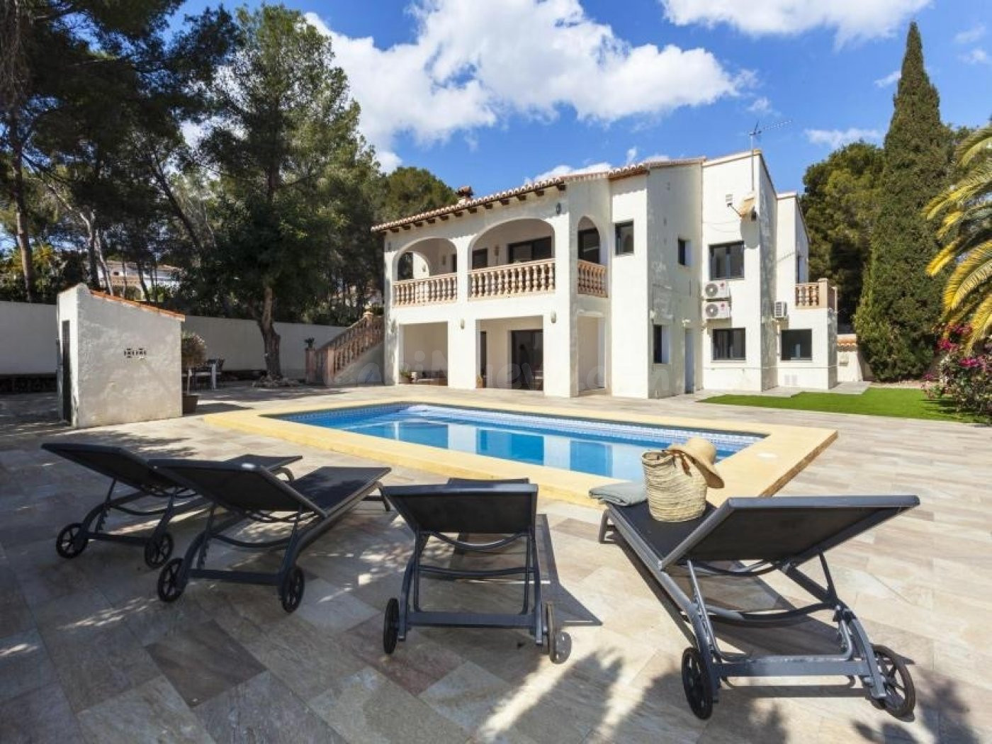 Villa para alquiler temporal desde 1 de septiembre 2026 al 30 junio 2027 Moraira