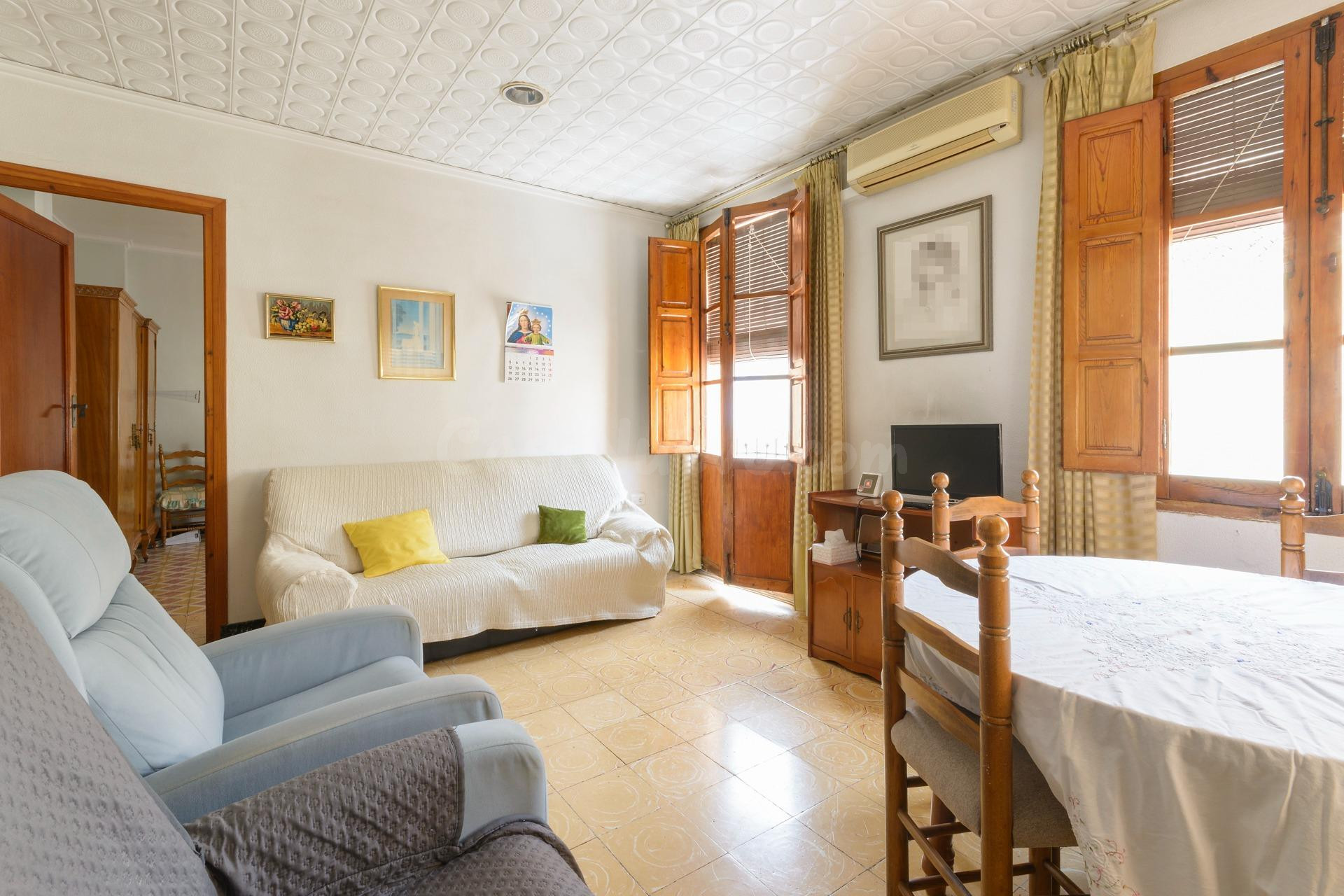 Casa planta baja y primer piso independiente  con garaje en  - foto 3