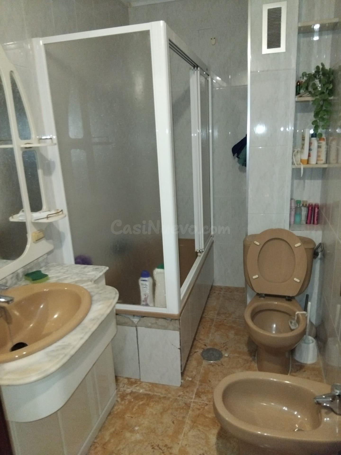 Apartamento, 2 ªplanta sin ascensor junto nuevo edificio de  - foto 3