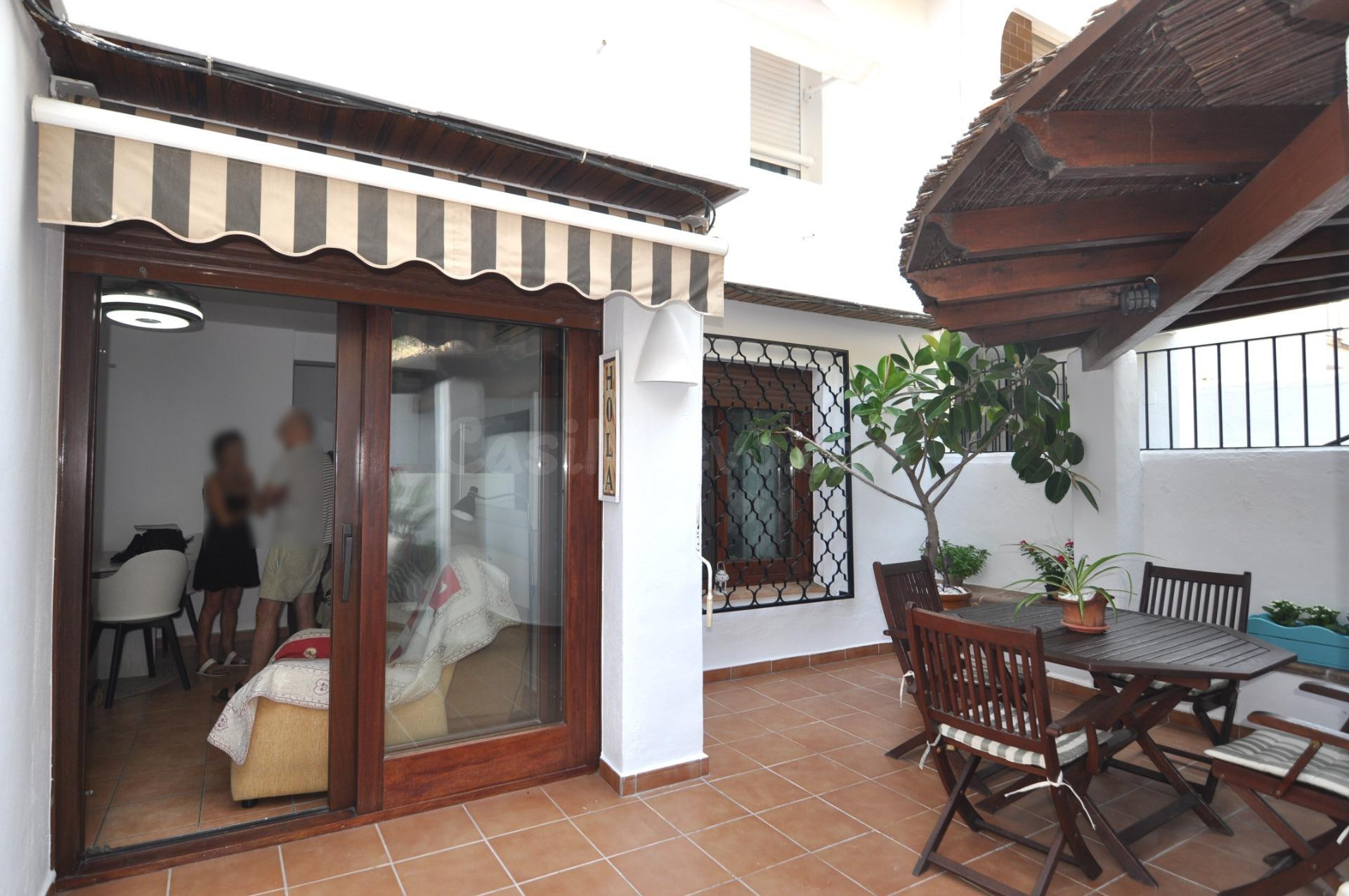 Apartamento a 20m de la playa de El Portet - foto 2