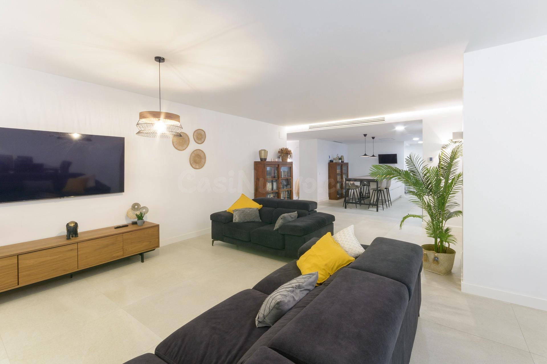 Espectacular piso reformado de 195 m2 con garaje, cocina de  - foto 5