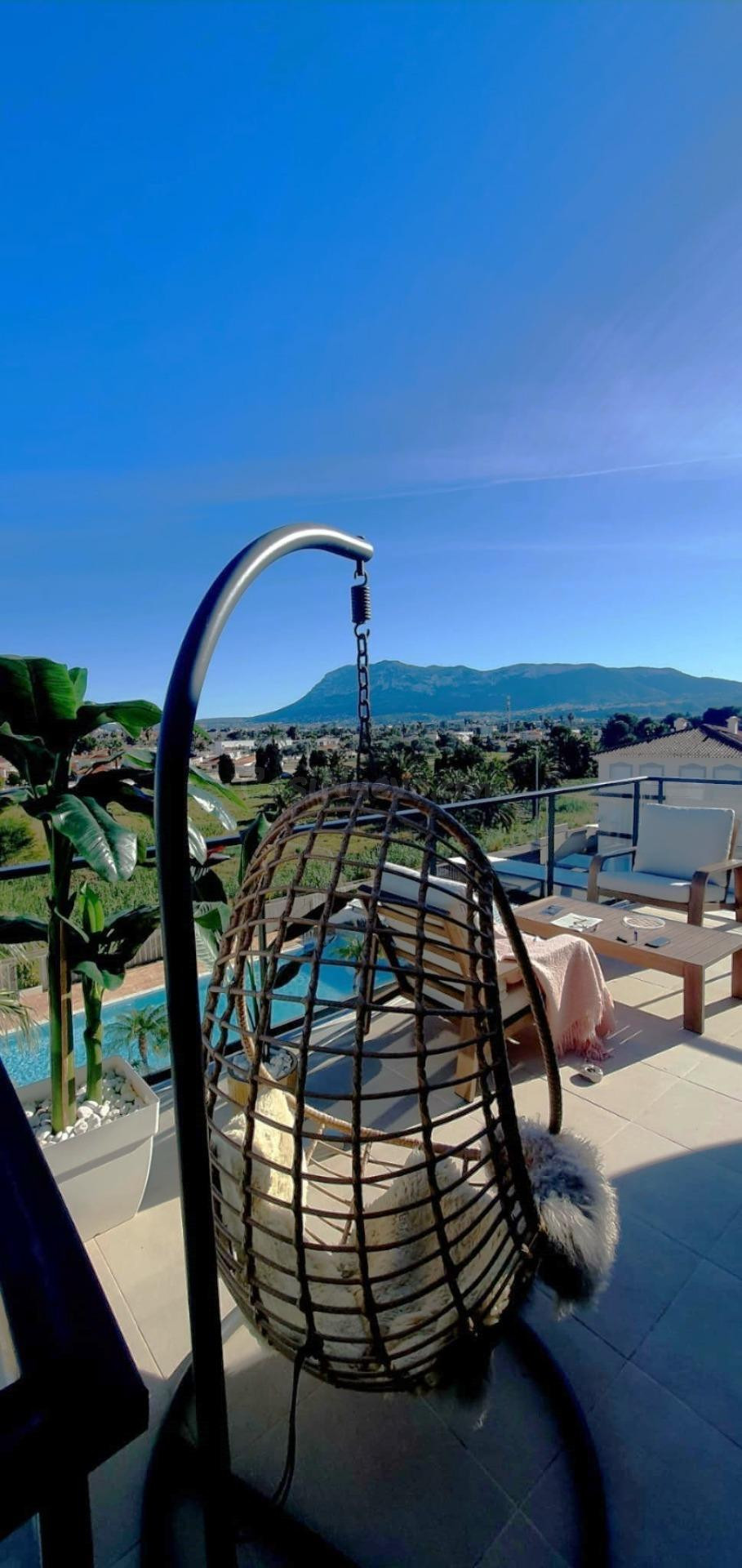 Listo para entrar, ático con vista al mar a 200m del mar y c