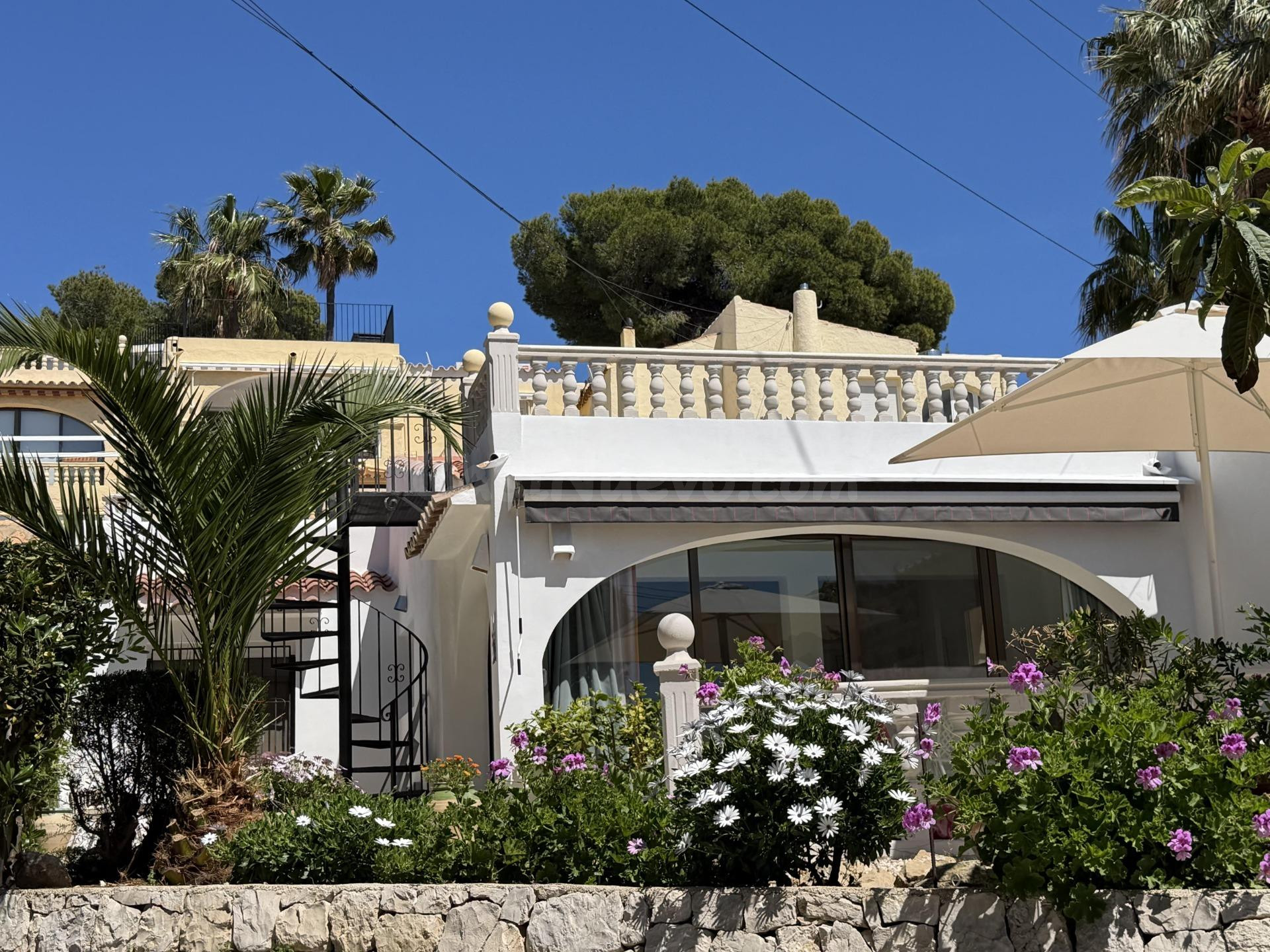 Bungalow reformado con vistas al mar Moraira - foto 3