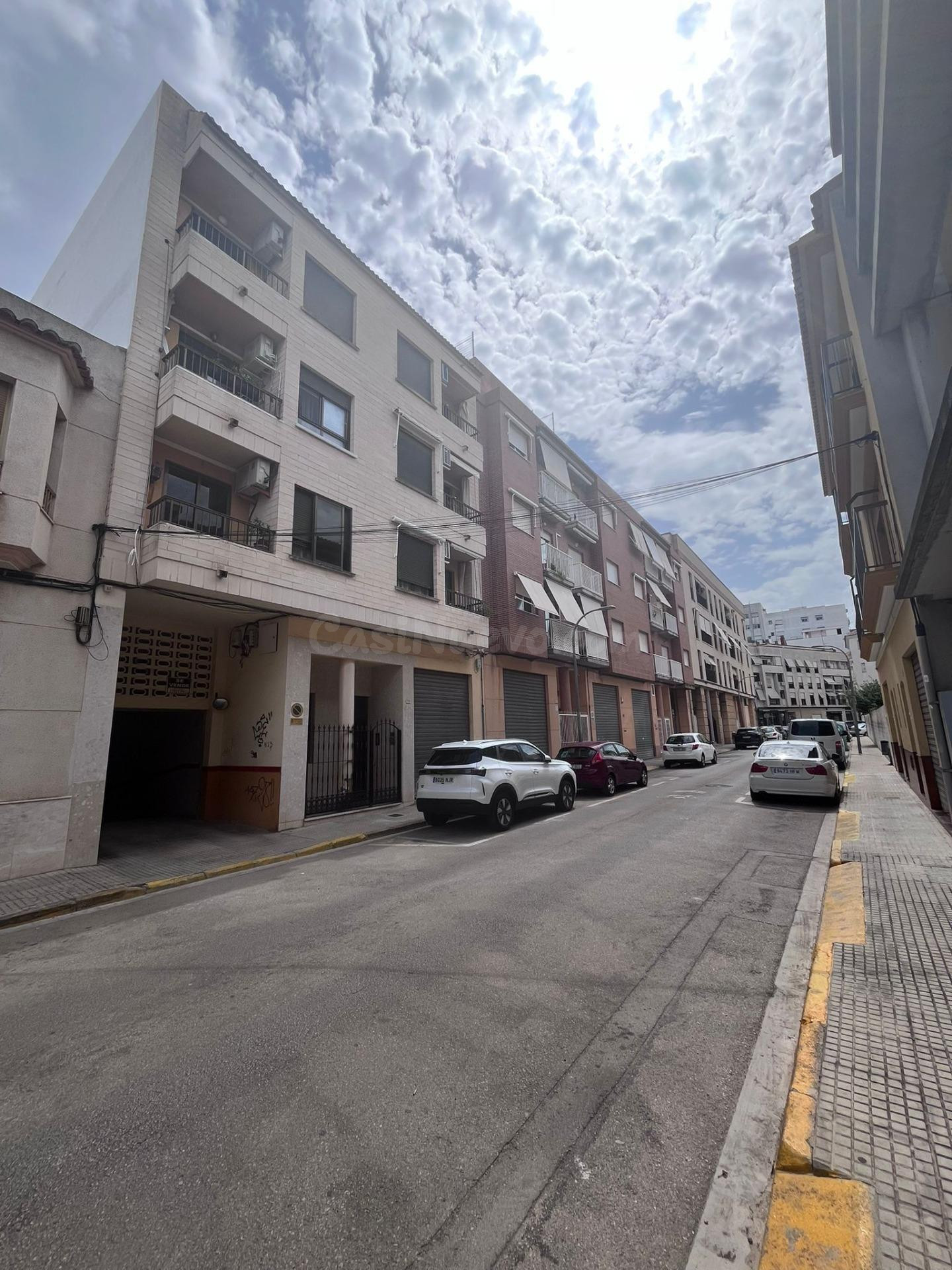 Plaza de Parking en Gandía - Oportunidad Única - foto 3