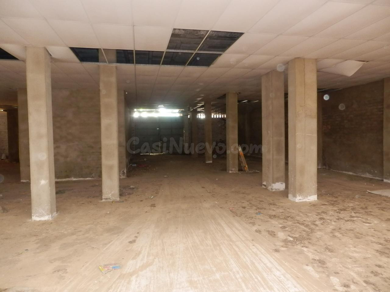 Local comercial en alquiler - Estación - foto 4