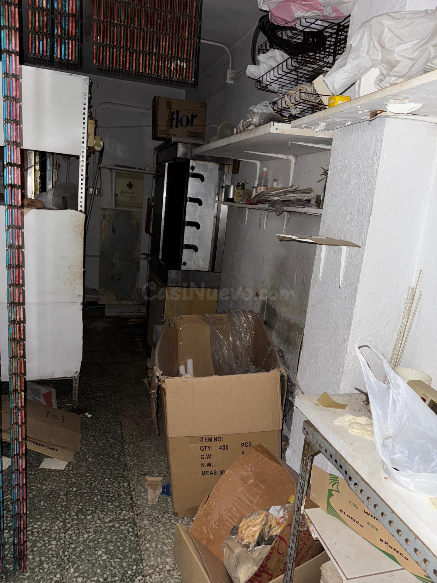 "OPORTUNIDAD LOCAL EN VENTA EN EL CENTRO DE VALDEZORRAS" - foto 3