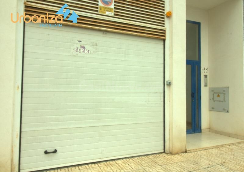 PLAZA DE GARAJE CON ACCESO EN MONTACARGA Y TRASTERO DE 16 M2 - foto 3