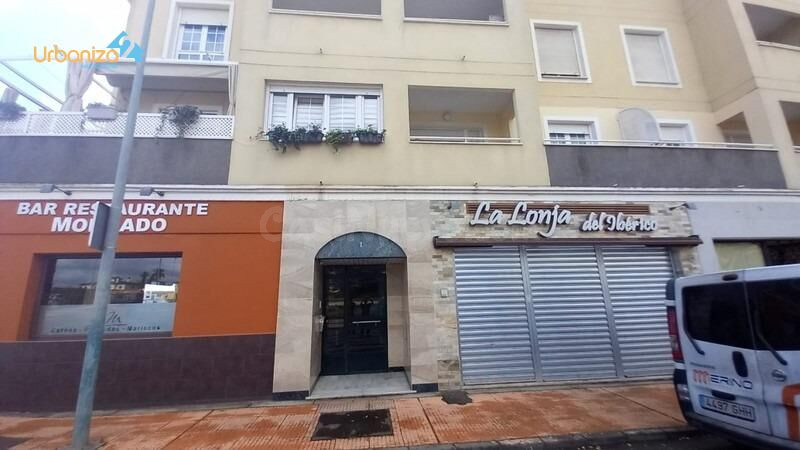 Local comercial 162m² en venta - Jardines del guadiana - foto 2