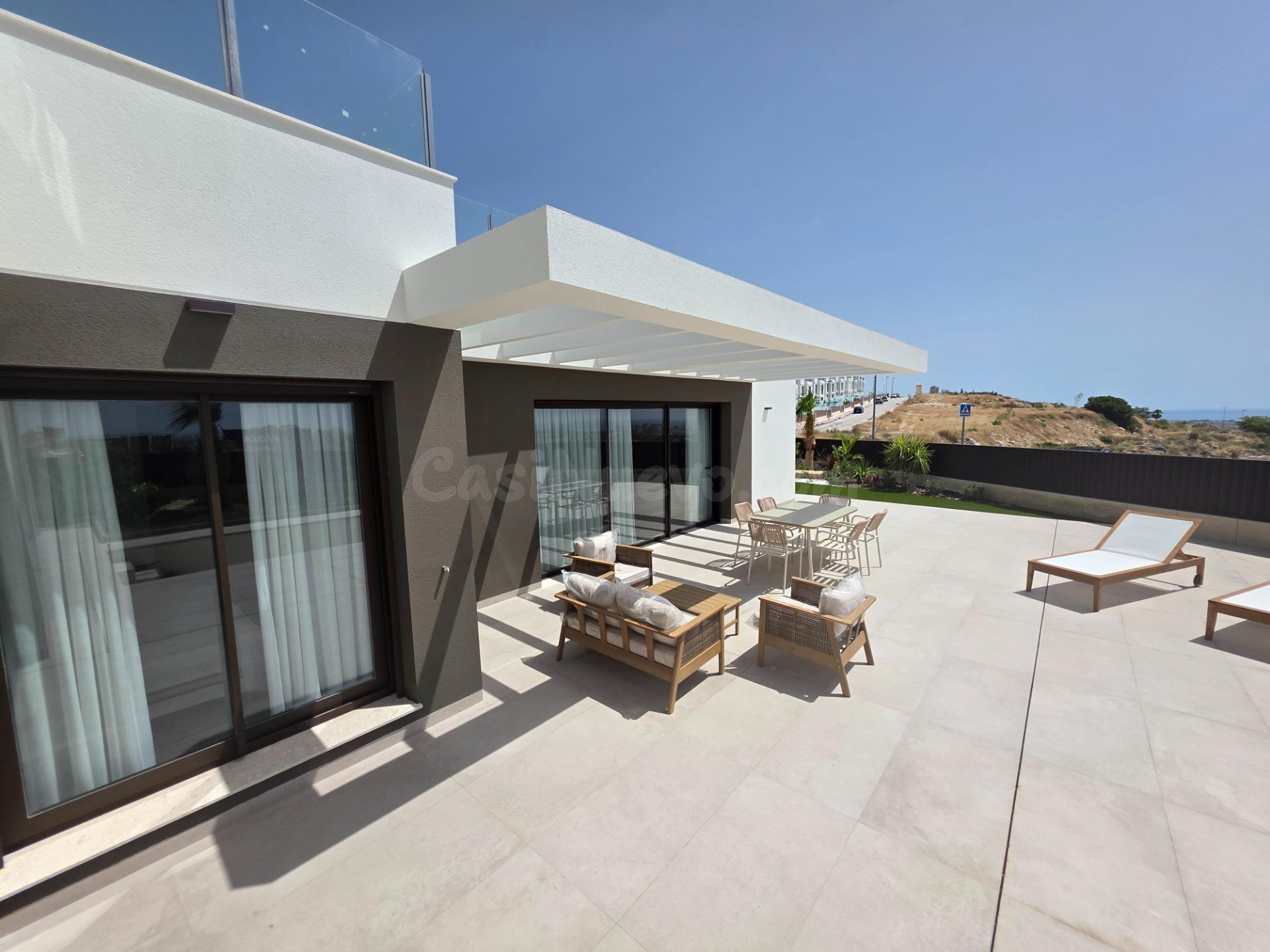 Espectacular oportunidad de Chalet de Obra Nueva - foto 2