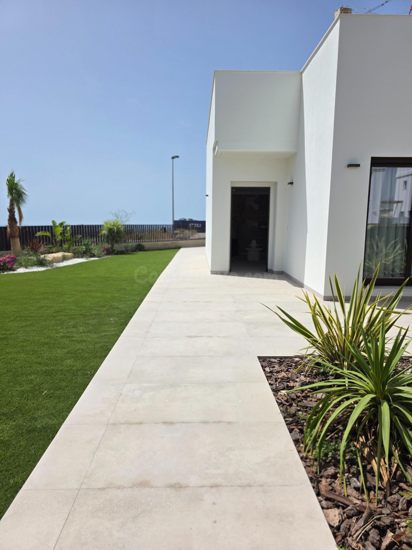 Espectacular oportunidad de Chalet de Obra Nueva - foto 4