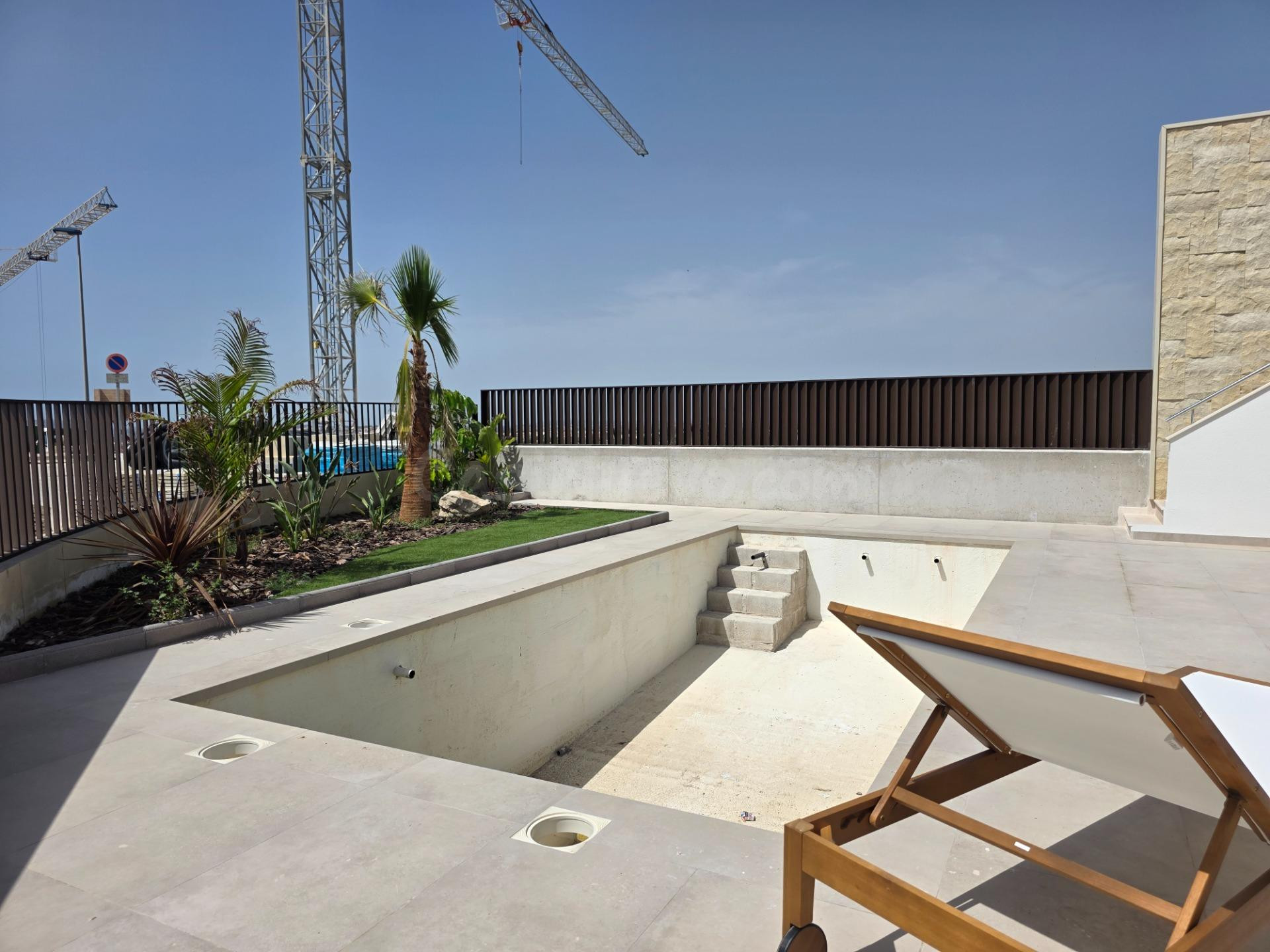 Espectacular oportunidad de Chalet de Obra Nueva - foto 5