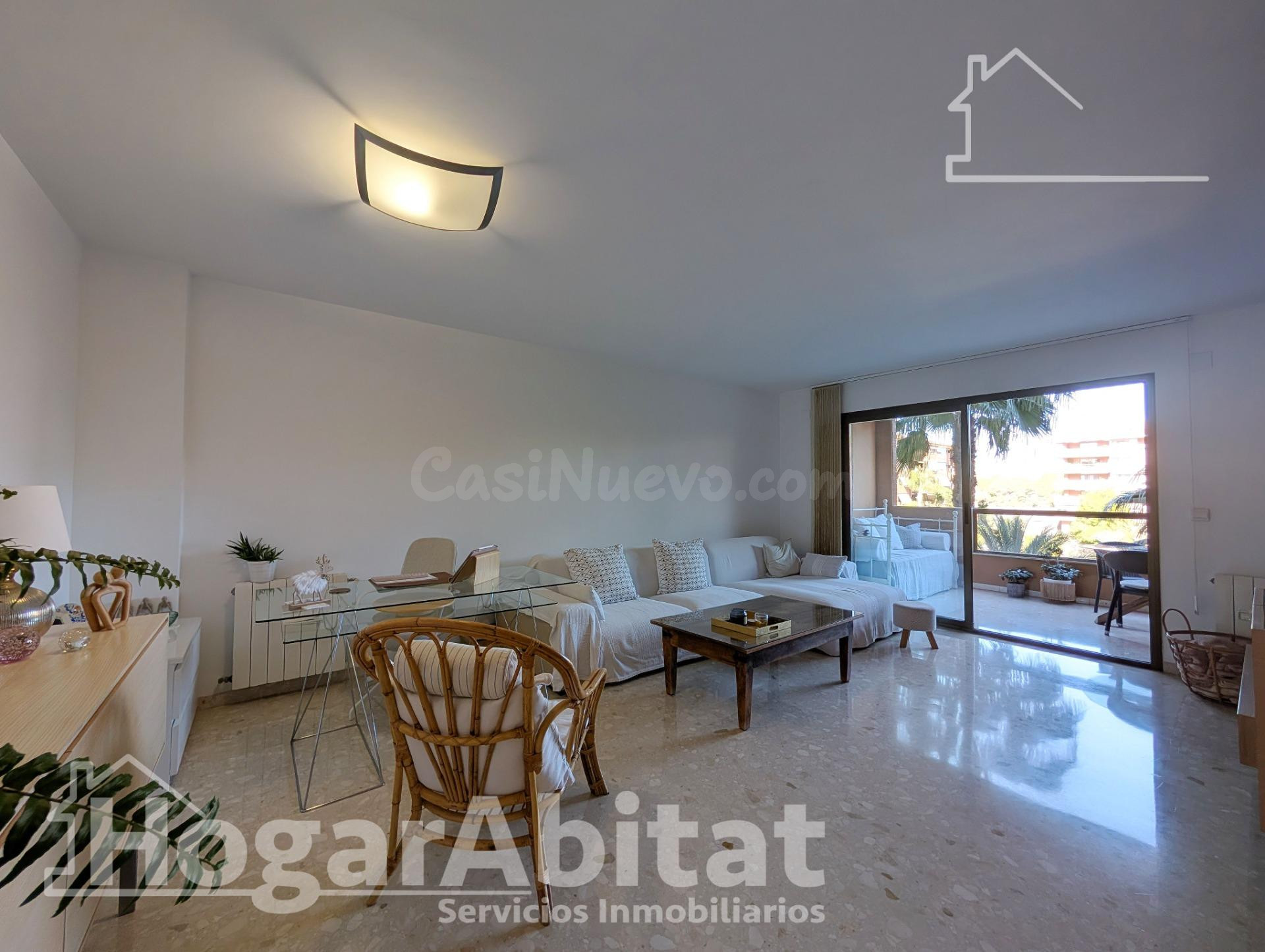 ¡ESPECTACULAR! IMPECABLE, EXTERIOR Y REFORMADO EN URBANIZACI - foto 2