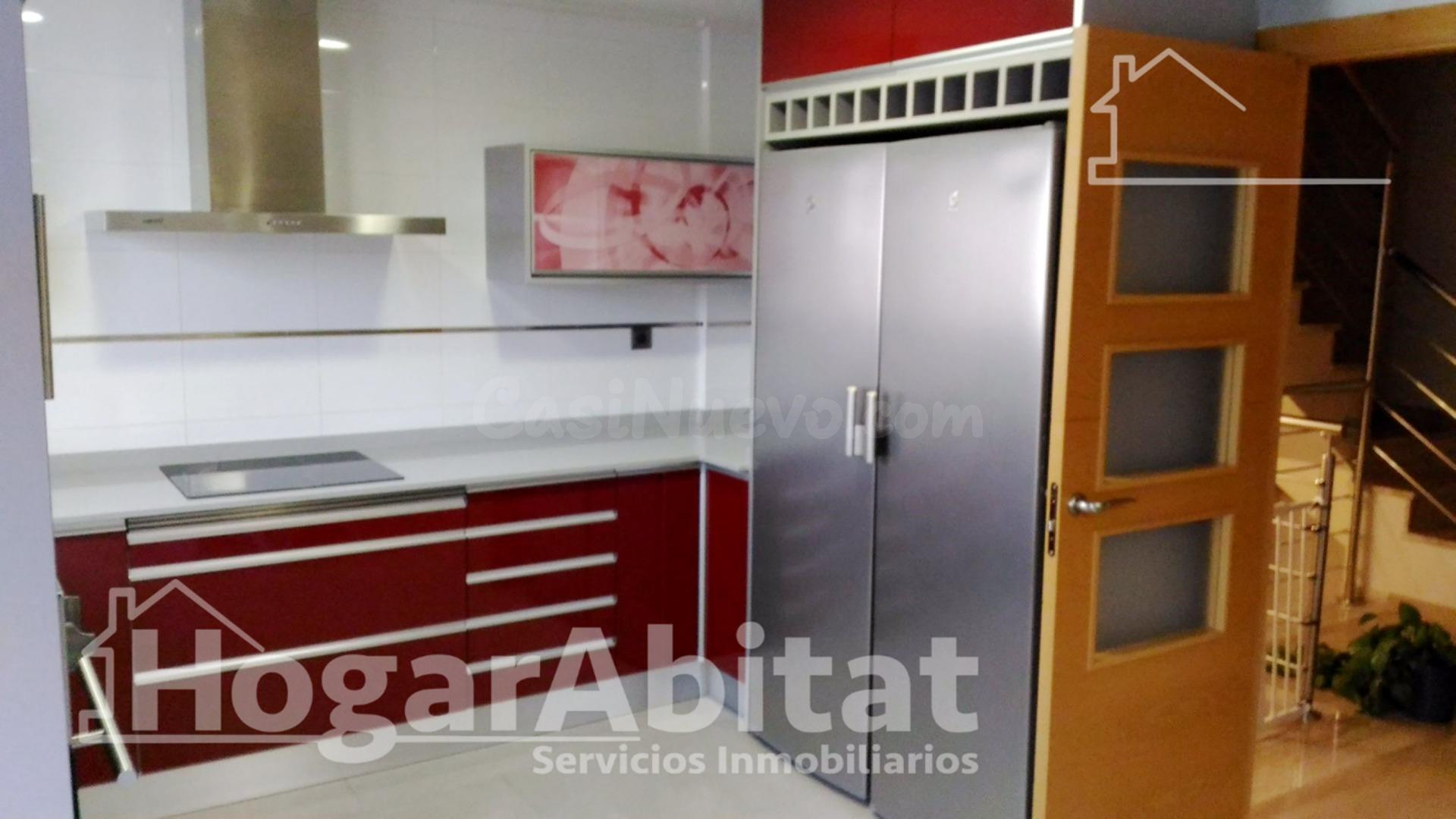 PRECIOSO ADOSADO CON TERRAZA Y GARAJE - foto 5