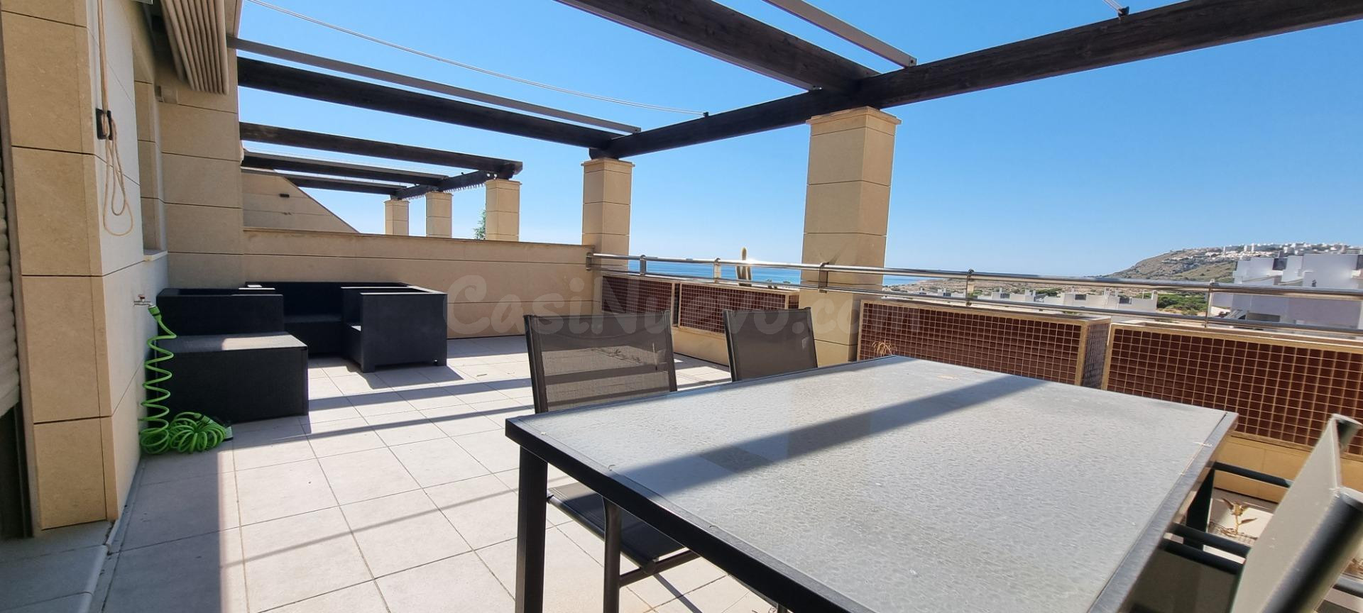 Apartamento en 1ª línea de MAR con impresionantes vistas y terraza de unos 35m2 - foto 4