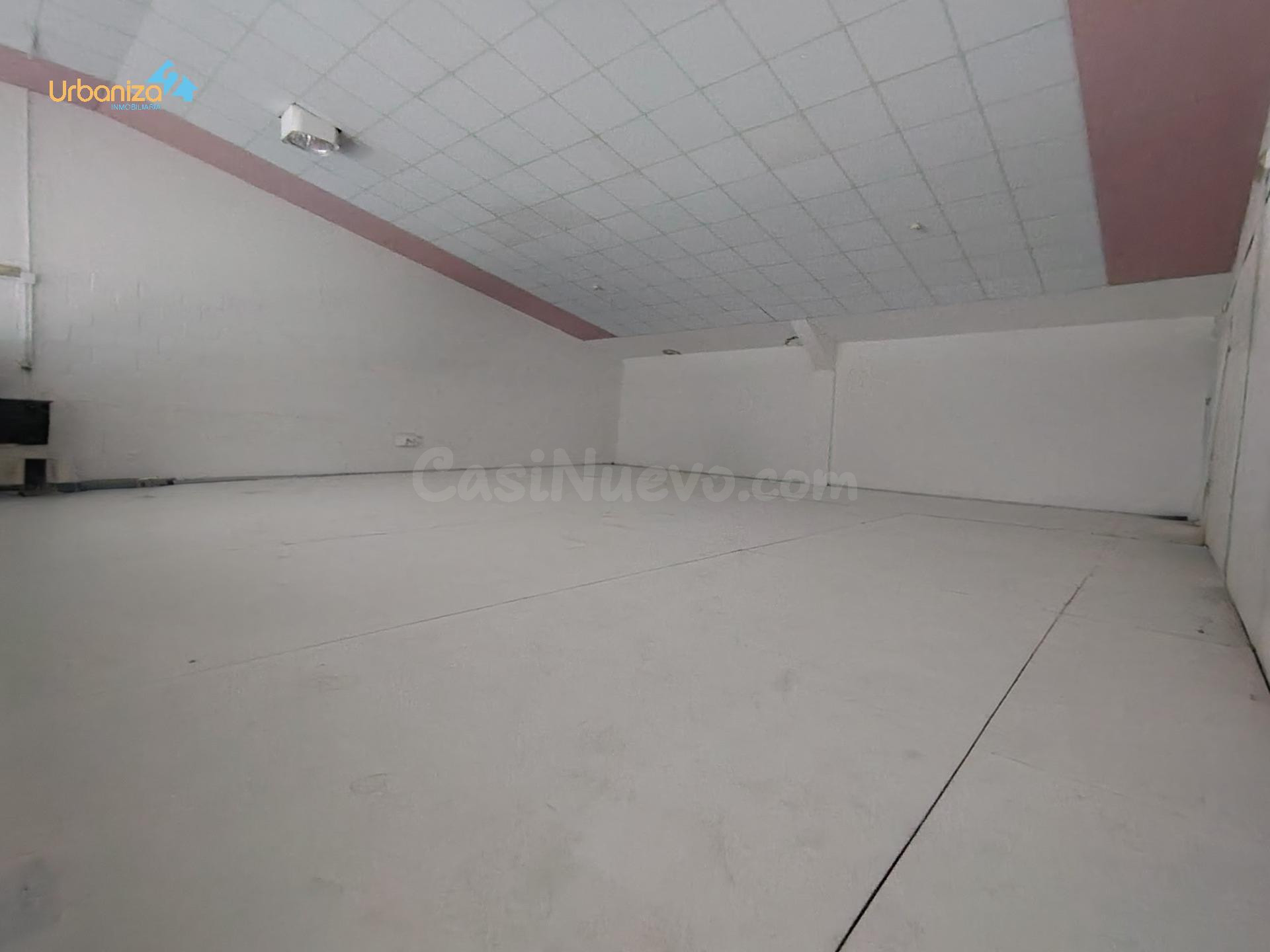 Nave en Polígono El Nevero - foto 4