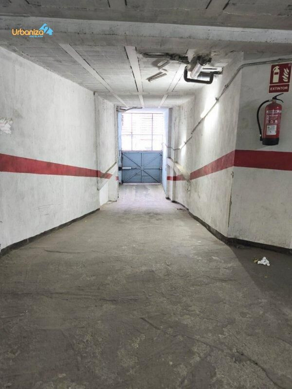 LOTE DE PLAZAS DE GARAJE ALQUILADAS PARA INVERSORES