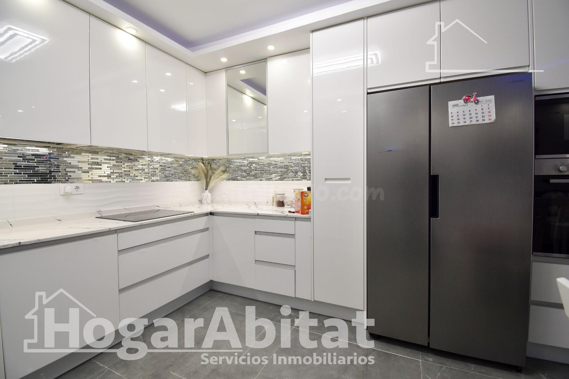CASA REFORMADA Y MUY BONITA CON TRASTERO Y TERRAZA - foto 4