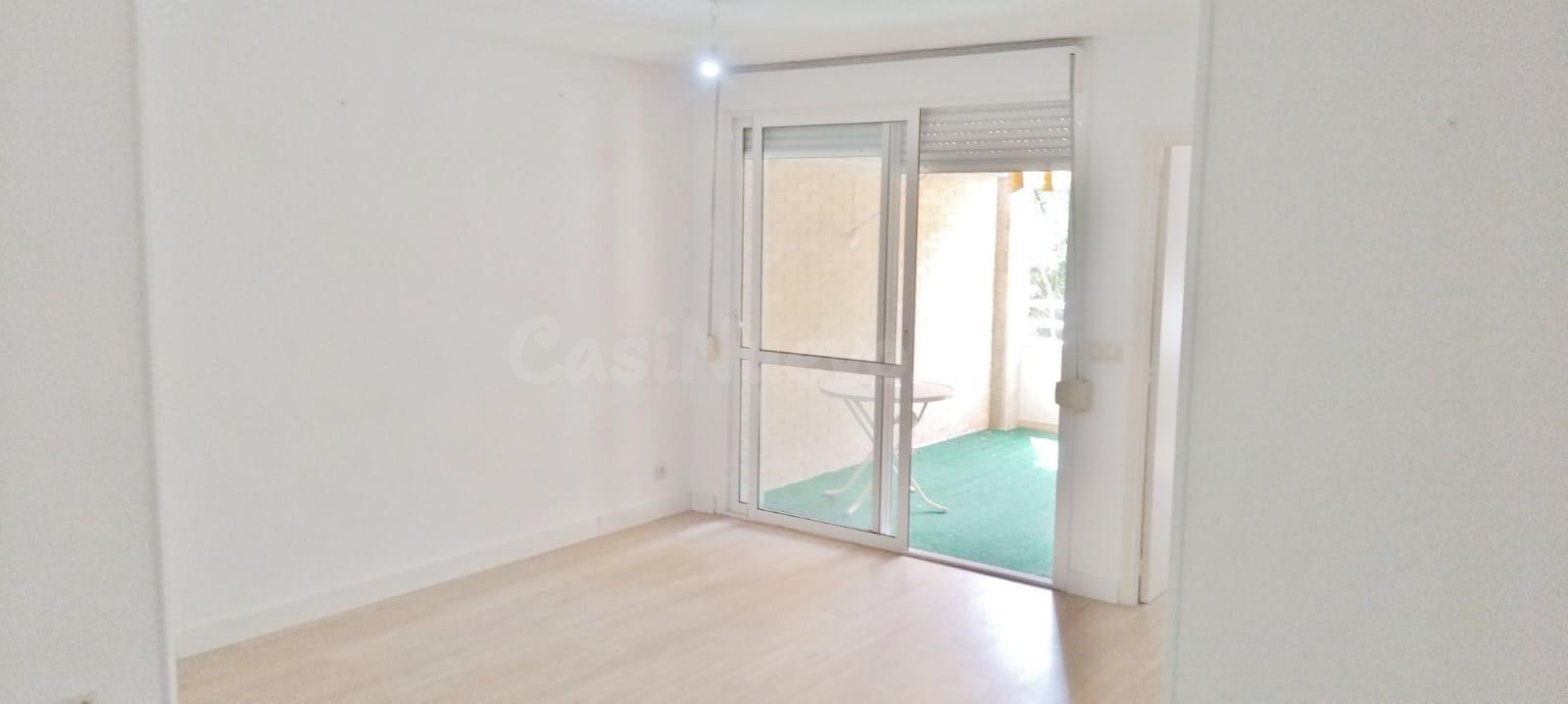 Luminoso piso con terraza de 8 m2 en Plaza La Viña - foto 4