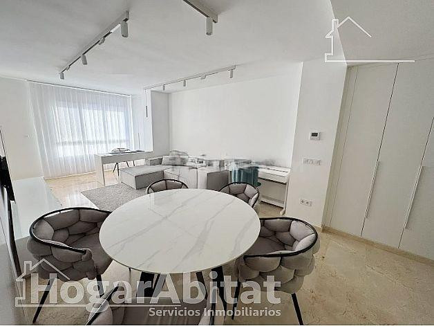 ¡ESPECTACULAR, EN RESIDENCIAL! ALTO, AMPLIO Y LUMINOSO CON P