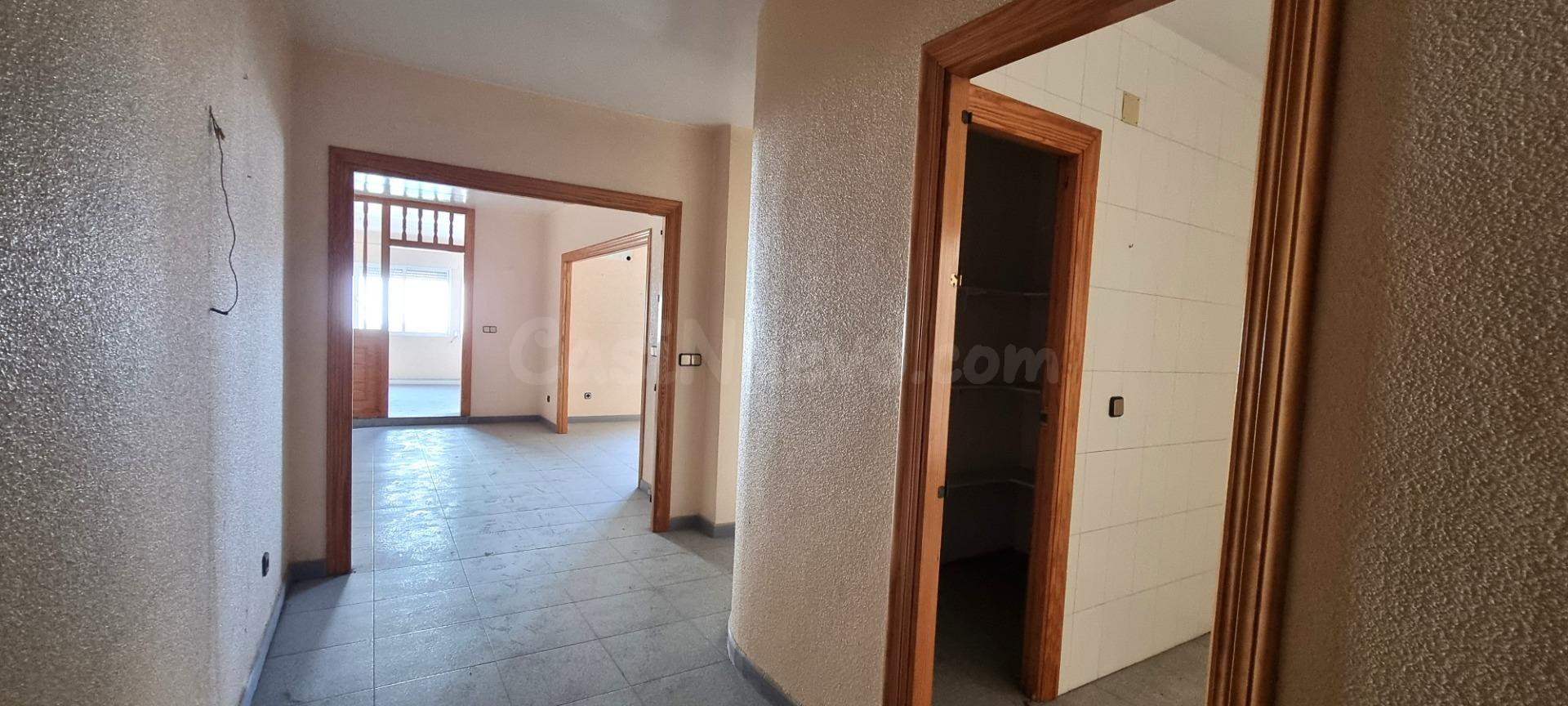 AMPLIO PISO CON GRAN TERRAZA - foto 4