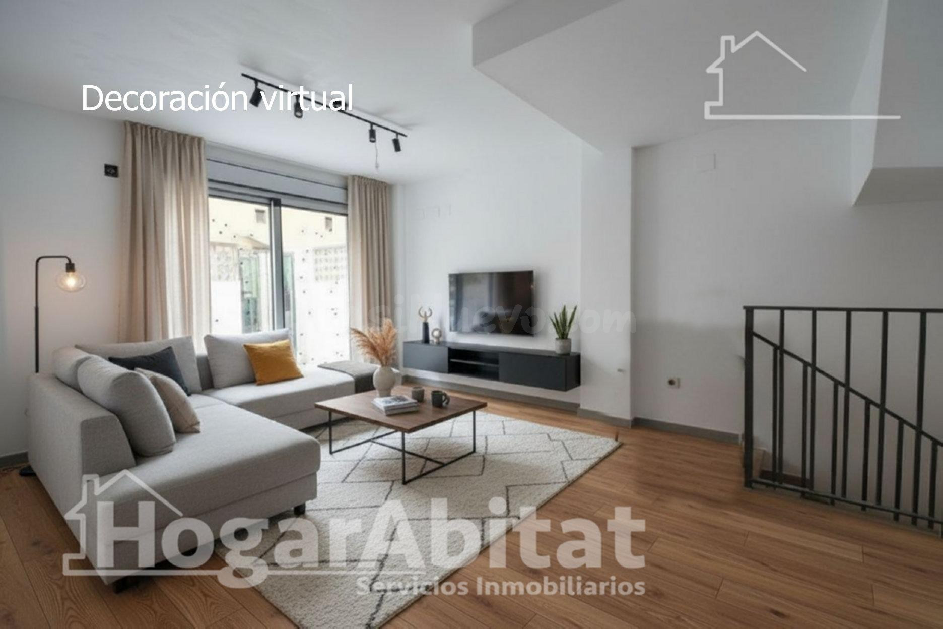 ADOSADO REFORMADO CON DOS TERRAZAS Y GARAJE - foto 3