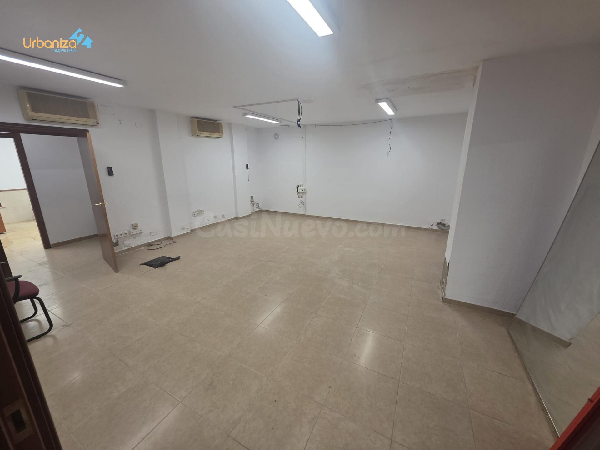 Local en venta en el centro de Badajoz - foto 4