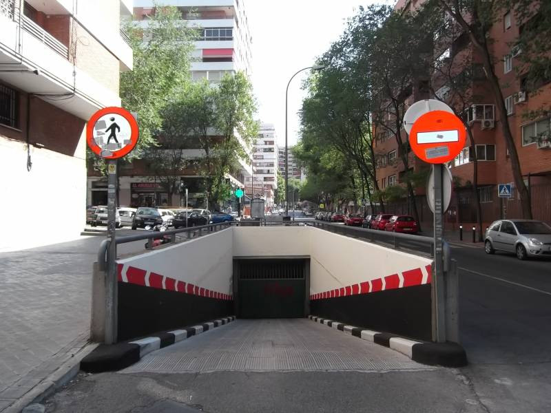 Garaje en venta - Peñagrande - foto 2