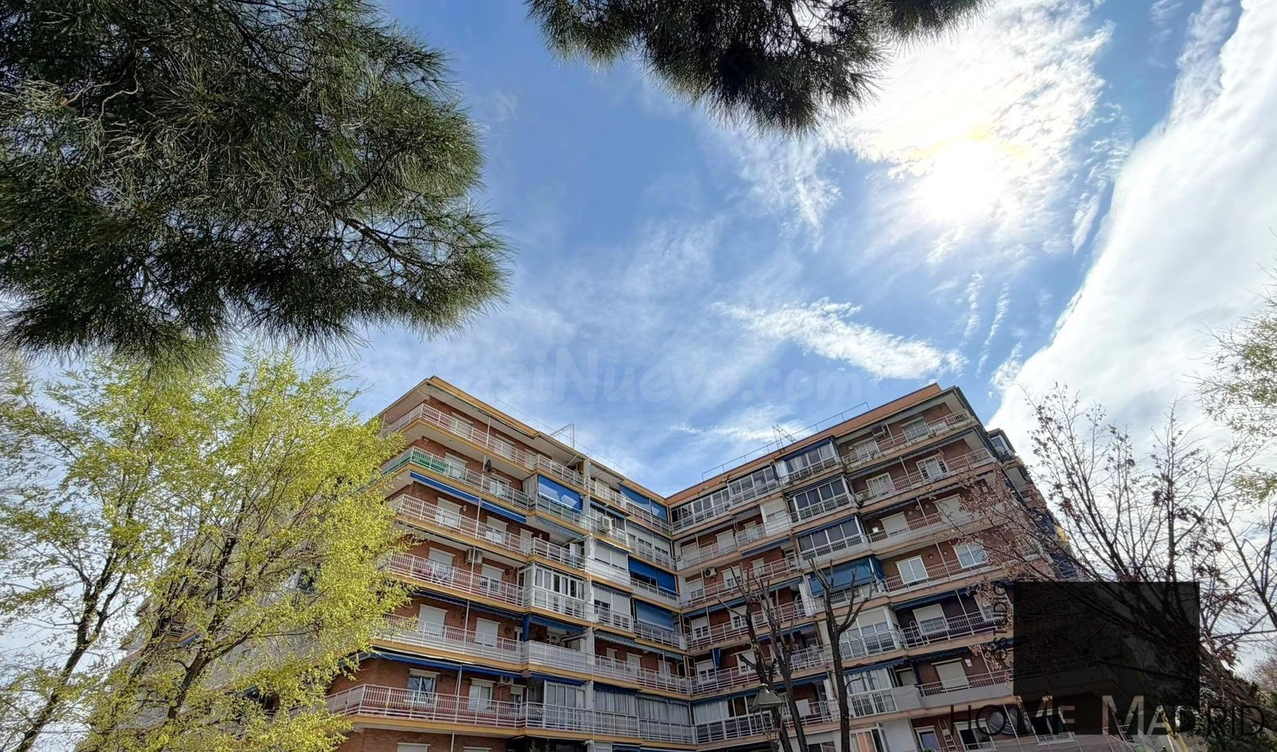 ESTUDIO HOME MADRID OFRECE piso en esquina de 134 m2, totalm