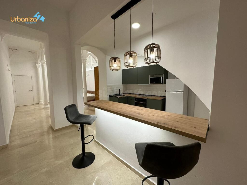DOS APARTAMENTOS CON COCHERA CASCO ANTIGUO BADAJOZ