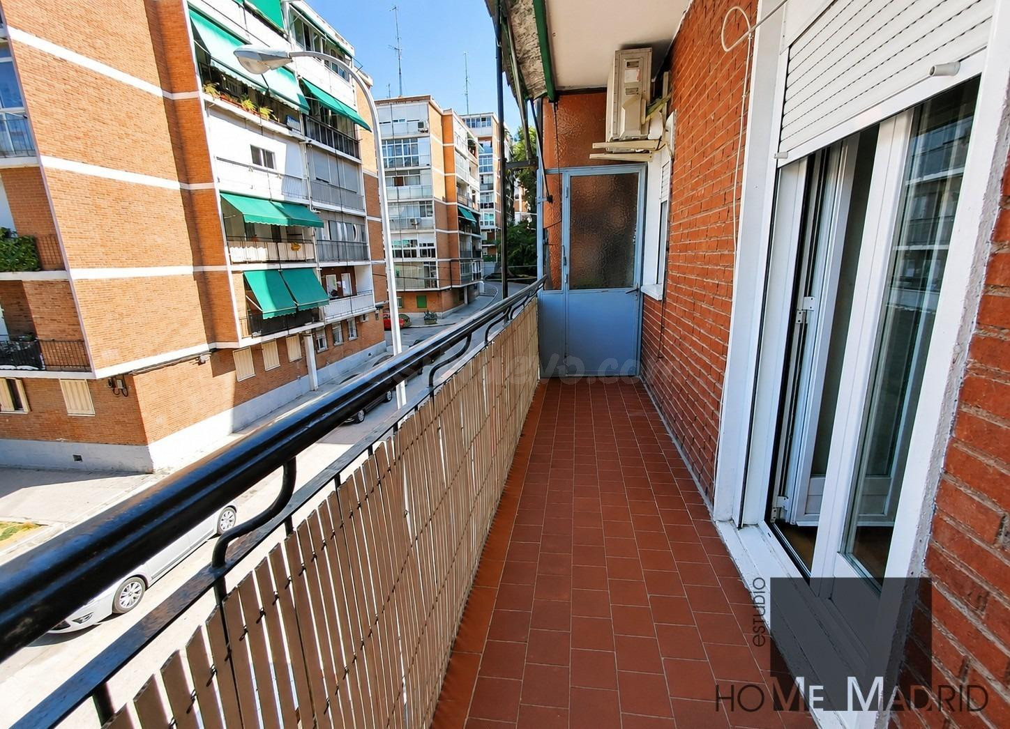 ESTUDIO HOME MADRID OFRECE vivienda de 75 m2,con altura de p - foto 4