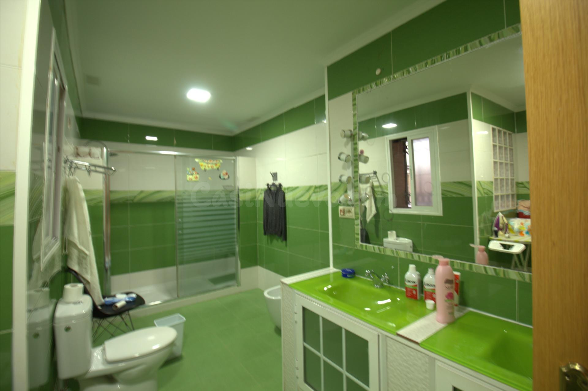 VIVIENDA EN PLANTA BAJA CON PATIO EN CASCO ANTIGUO DE BADAJOZ - foto 5